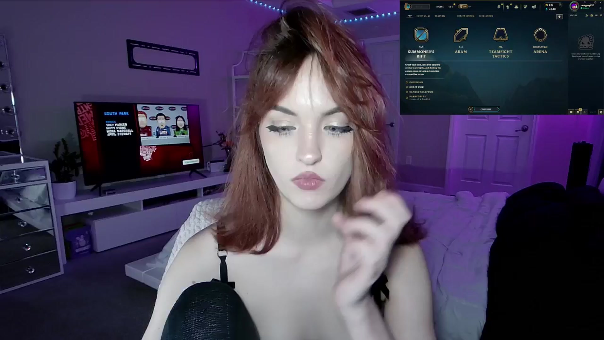 Gallery image thumbnail from sluttysushi's myfreecams stream on, 06/15/2024, 04:13 image 8 of 20