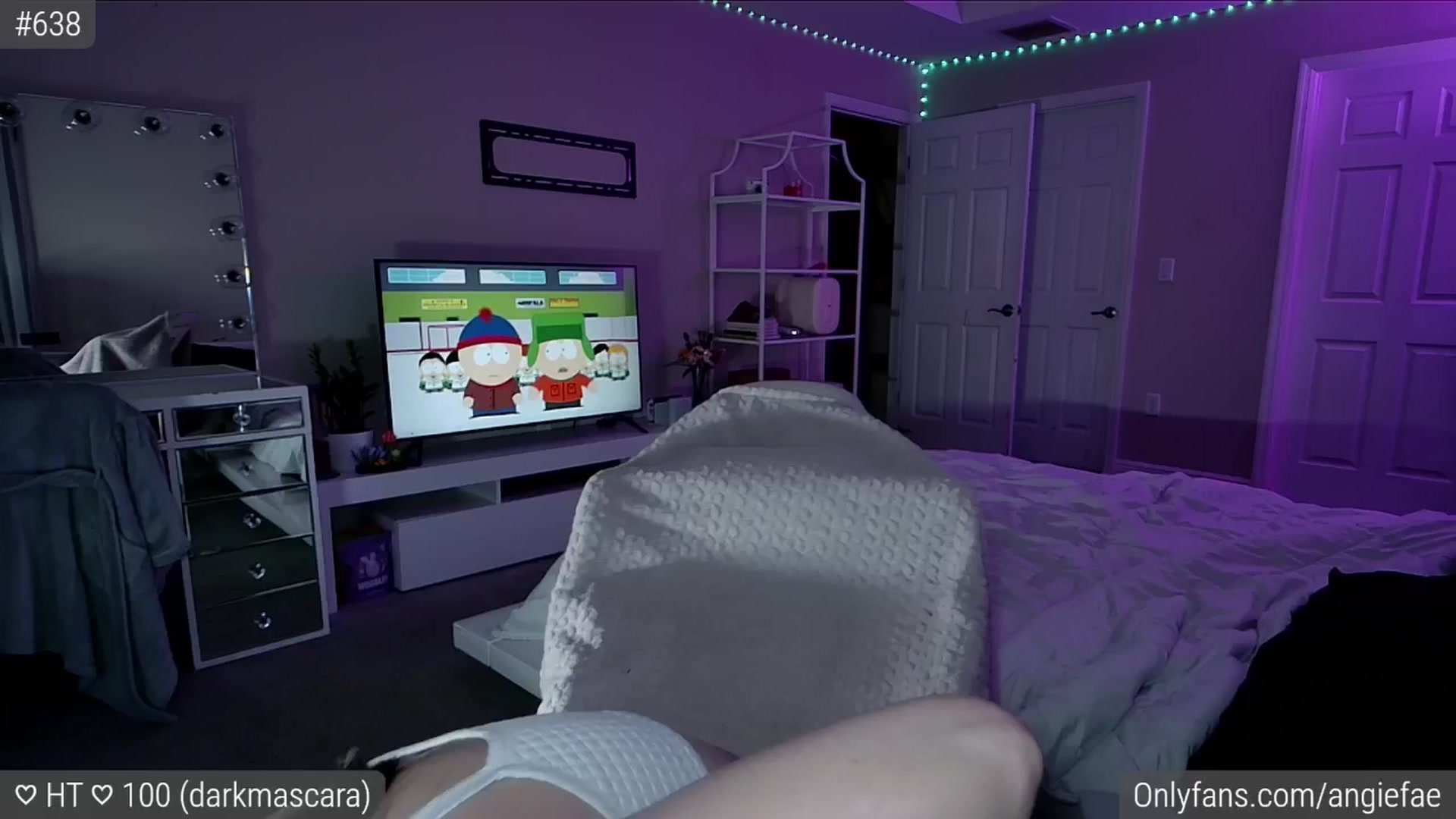Gallery image thumbnail from sluttysushi's myfreecams stream on, 06/17/2024, 06:15 image 10 of 20