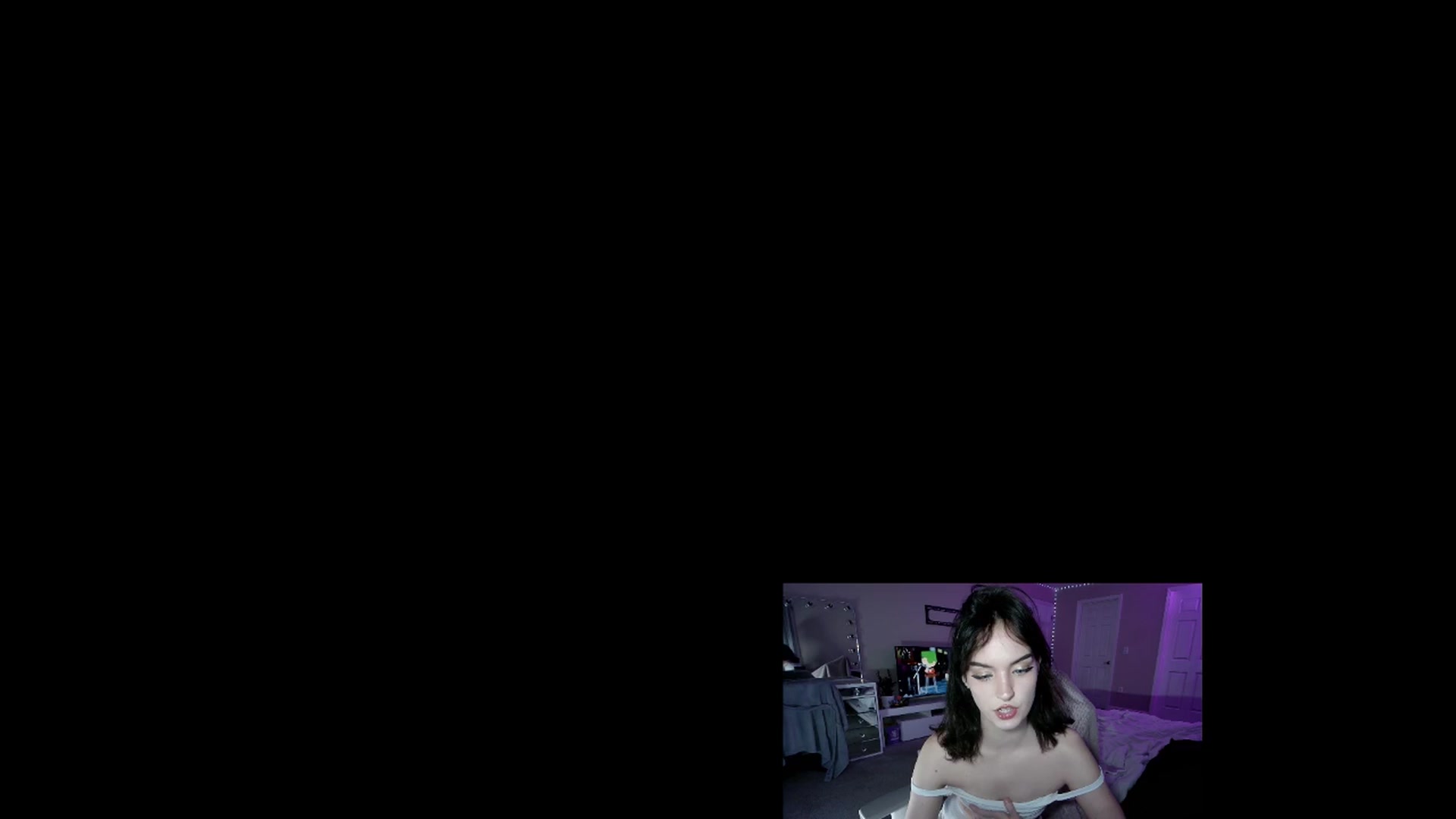 Gallery image thumbnail from sluttysushi's myfreecams stream on, 06/17/2024, 08:24 image 4 of 20
