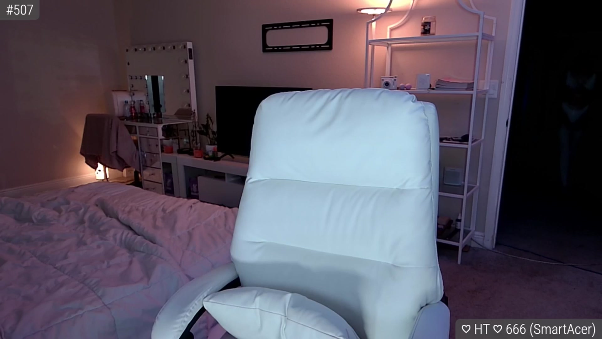 Gallery image thumbnail from sluttysushi's myfreecams stream on, 07/25/2024, 05:22 image 11 of 20