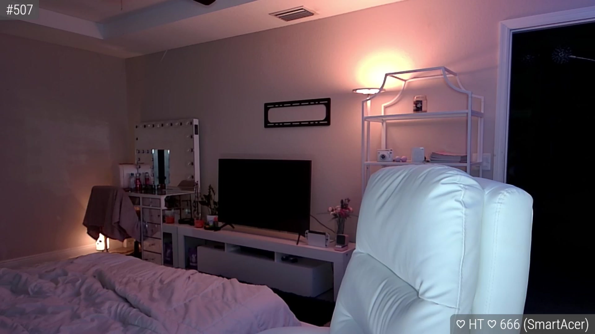 Gallery image thumbnail from sluttysushi's myfreecams stream on, 07/25/2024, 05:22 image 7 of 20