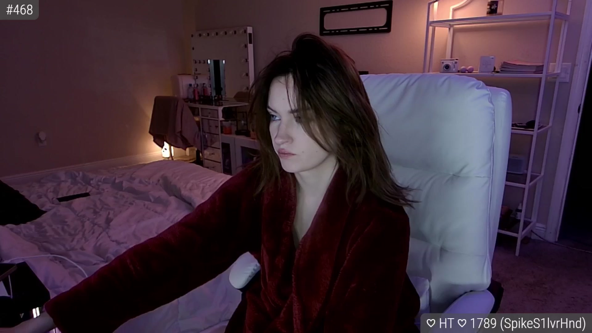 Gallery image thumbnail from sluttysushi's myfreecams stream on, 07/25/2024, 07:03 image 11 of 20