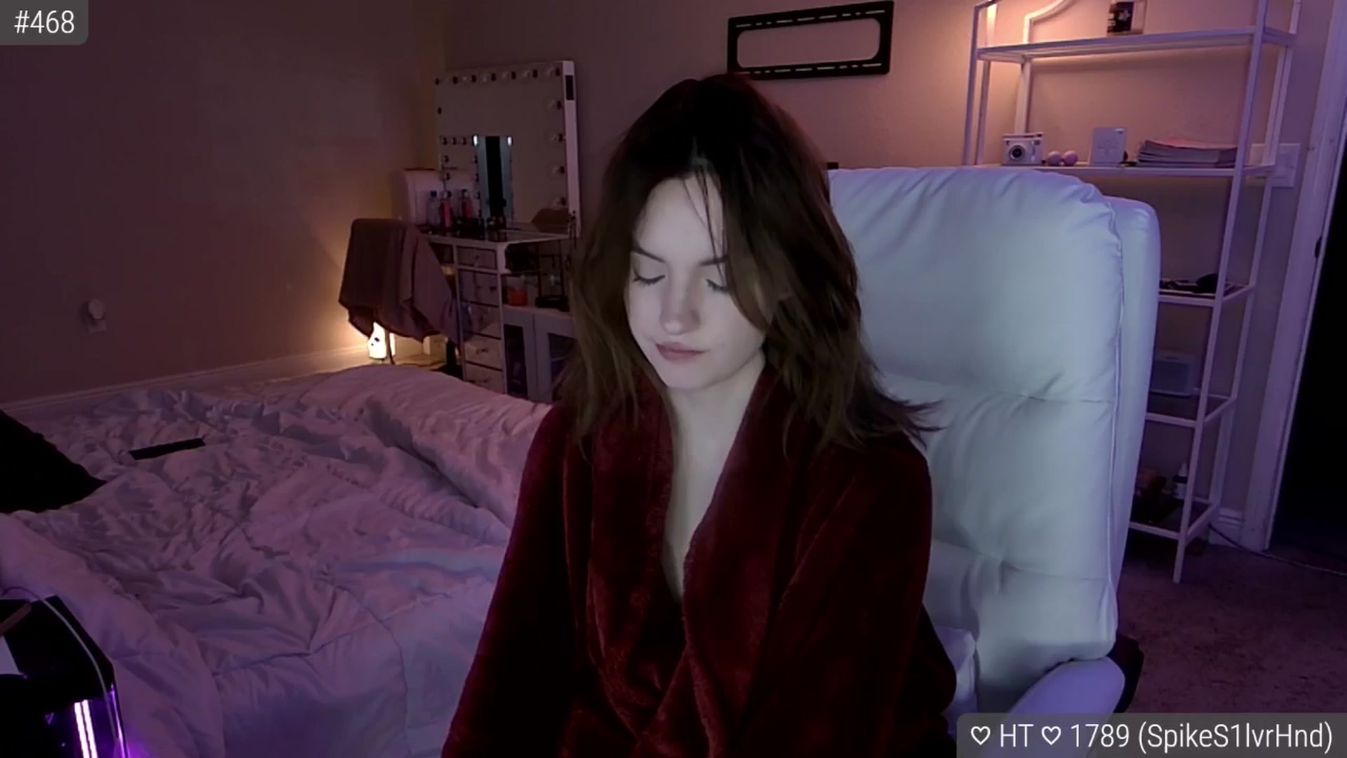 Gallery image thumbnail from sluttysushi's myfreecams stream on, 07/25/2024, 07:03 image 12 of 20