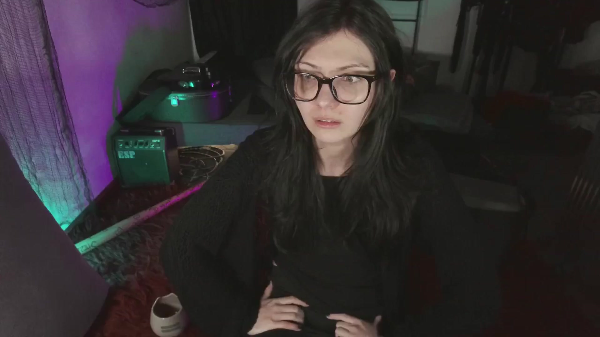 Gallery image thumbnail from snots's myfreecams stream on, 06/23/2024, 07:08 image 11 of 20
