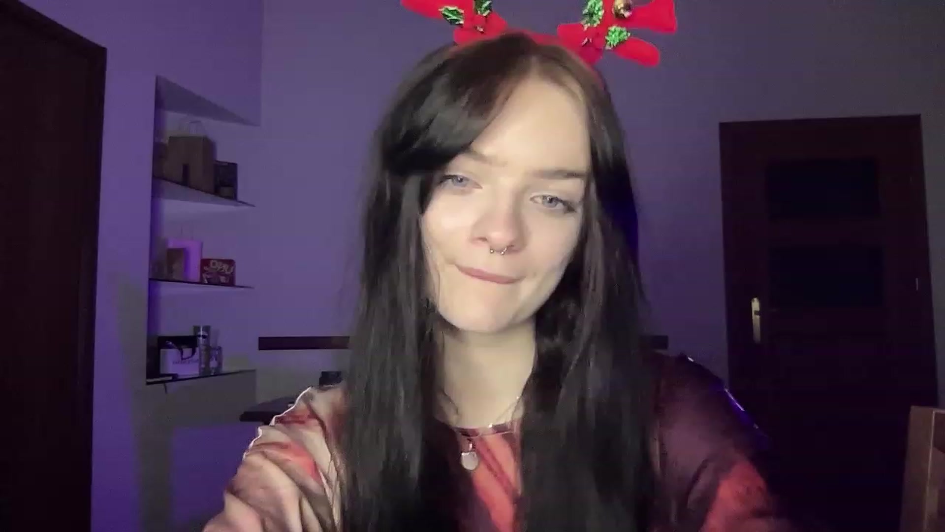 Gallery image thumbnail from sofancysoul's myfreecams stream on, 12/29/2022, 20:53 image 4 of 20