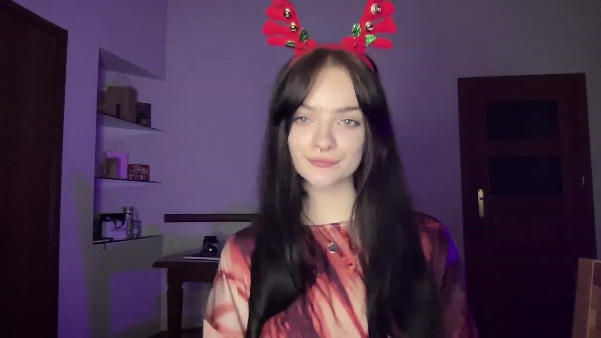 Gallery image thumbnail from sofancysoul's myfreecams stream on, 12/29/2022, 20:53 image 7 of 20