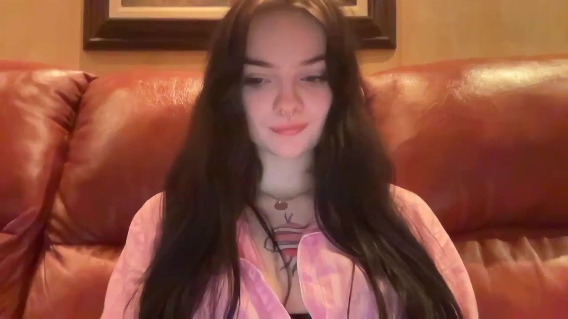 Gallery image thumbnail from sofancysoul's myfreecams stream on, 01/06/2023, 01:02 image 14 of 20