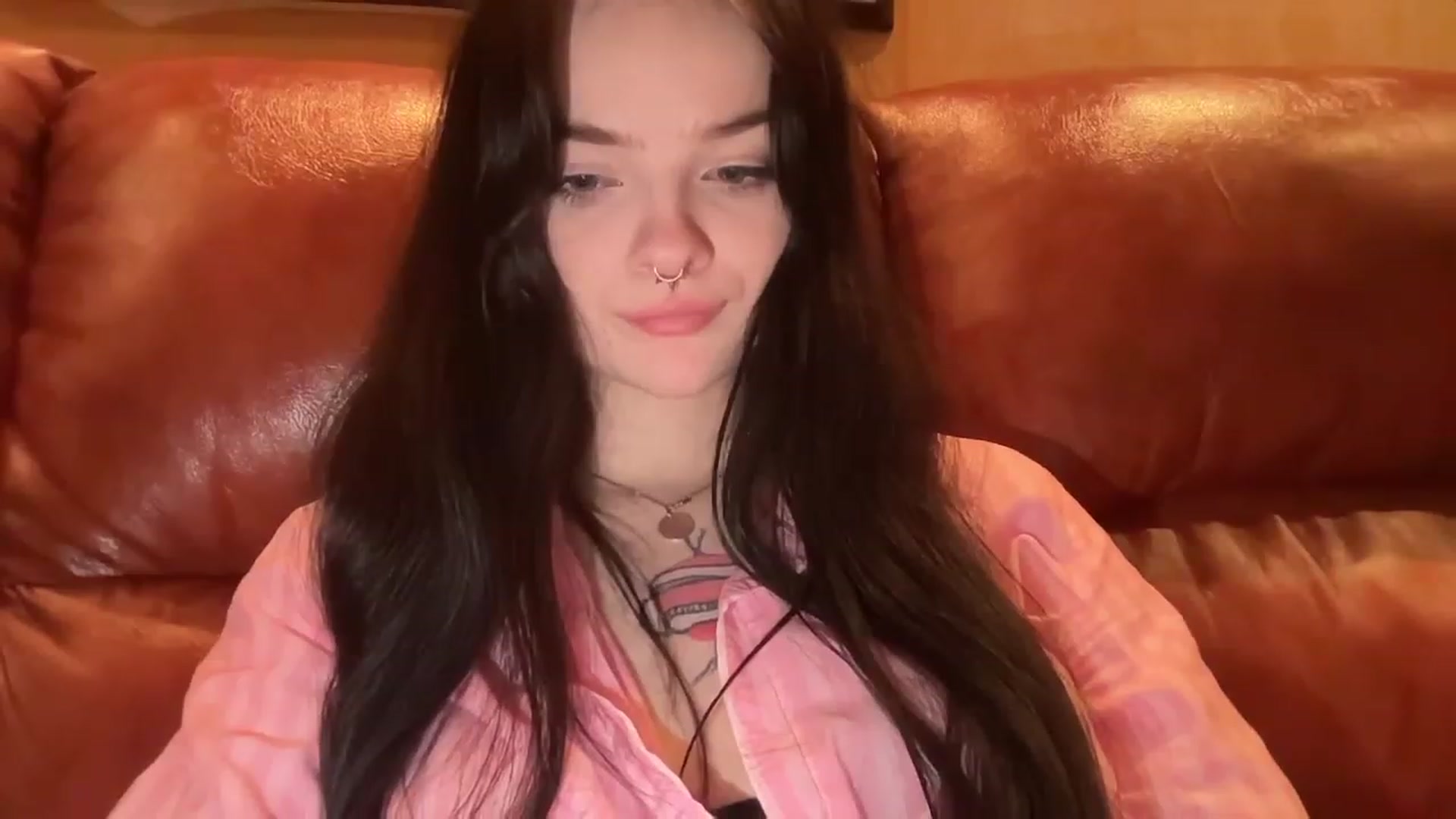 Gallery image thumbnail from sofancysoul's myfreecams stream on, 01/06/2023, 01:02 image 11 of 20