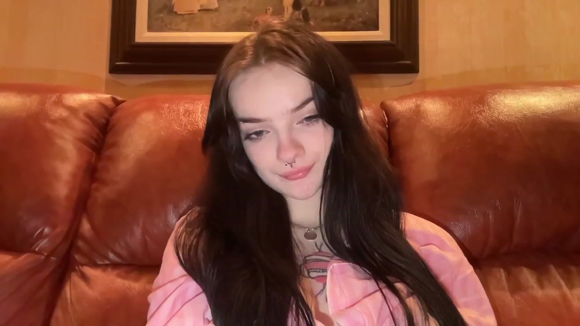Gallery image thumbnail from sofancysoul's myfreecams stream on, 01/06/2023, 01:02 image 18 of 20