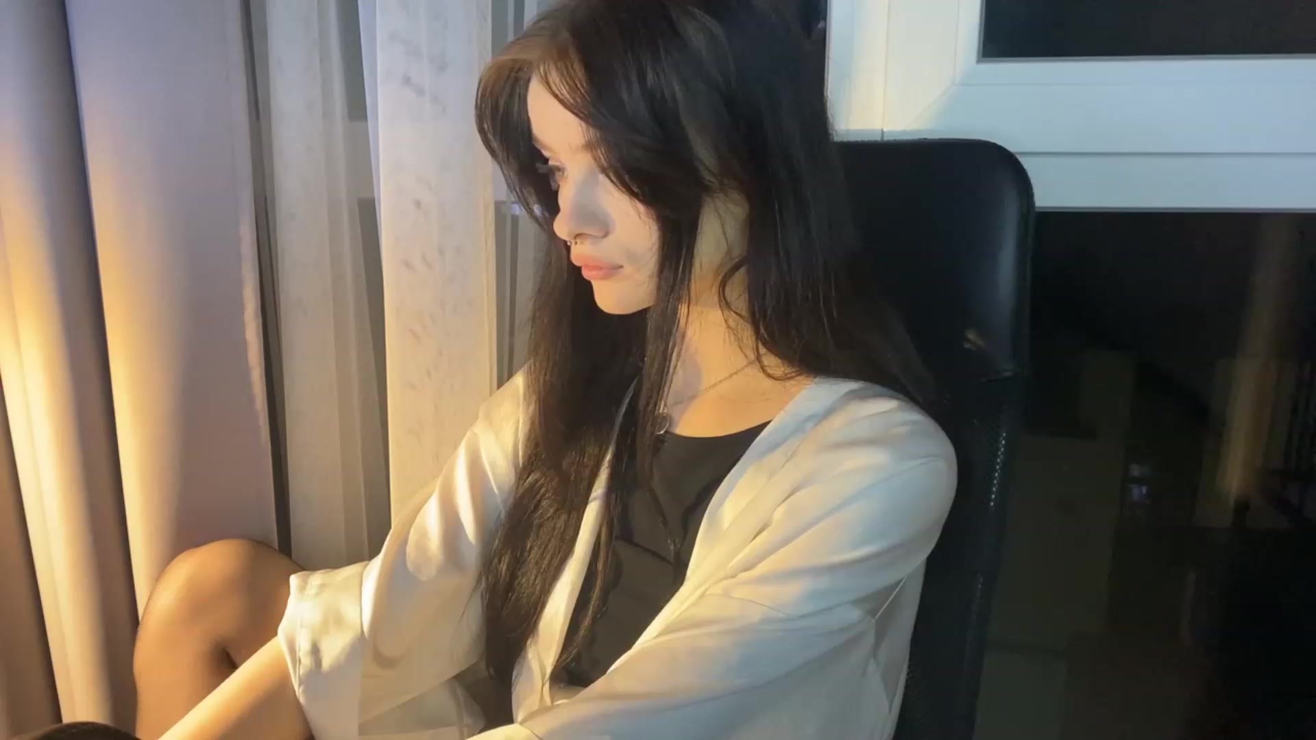 Gallery image thumbnail from sofancysoul's myfreecams stream on, 01/10/2023, 01:19 image 11 of 20