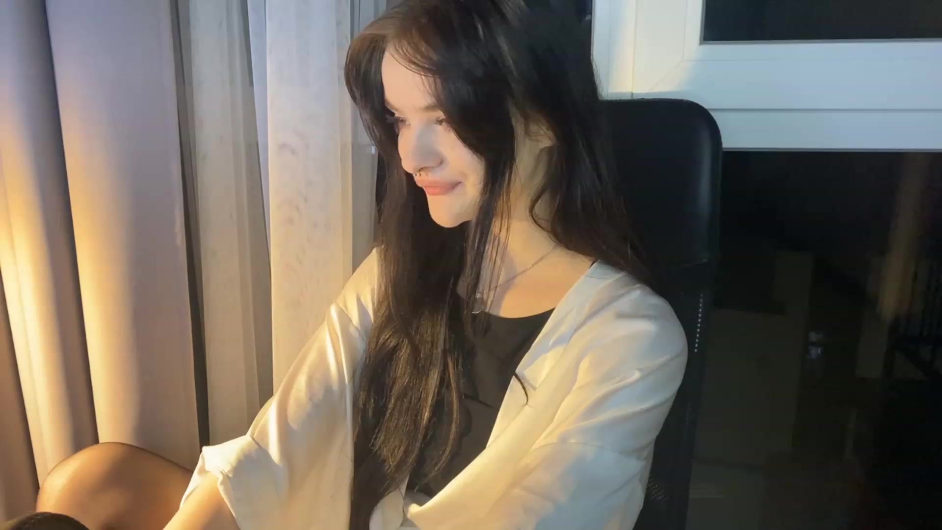 Gallery image thumbnail from sofancysoul's myfreecams stream on, 01/10/2023, 01:19 image 7 of 20