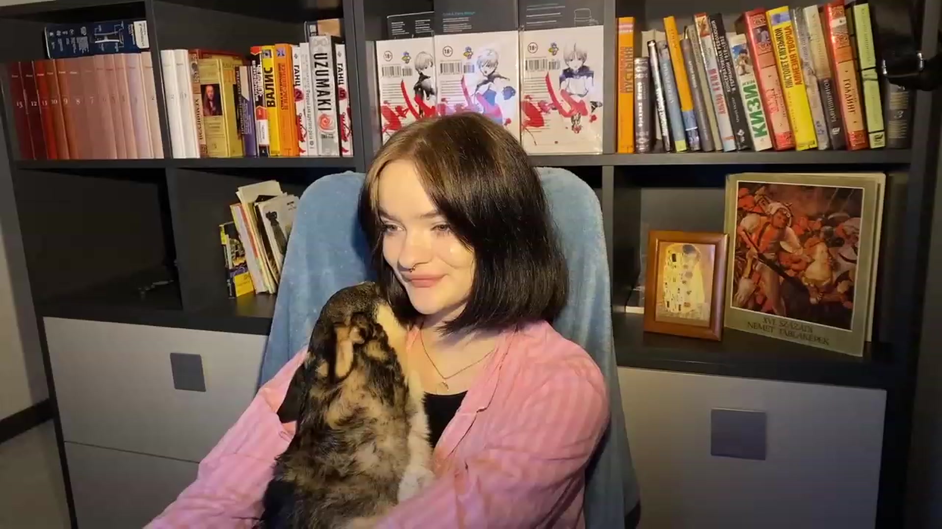 Gallery image thumbnail from sofancysoul's myfreecams stream on, 01/19/2023, 10:09 image 19 of 20