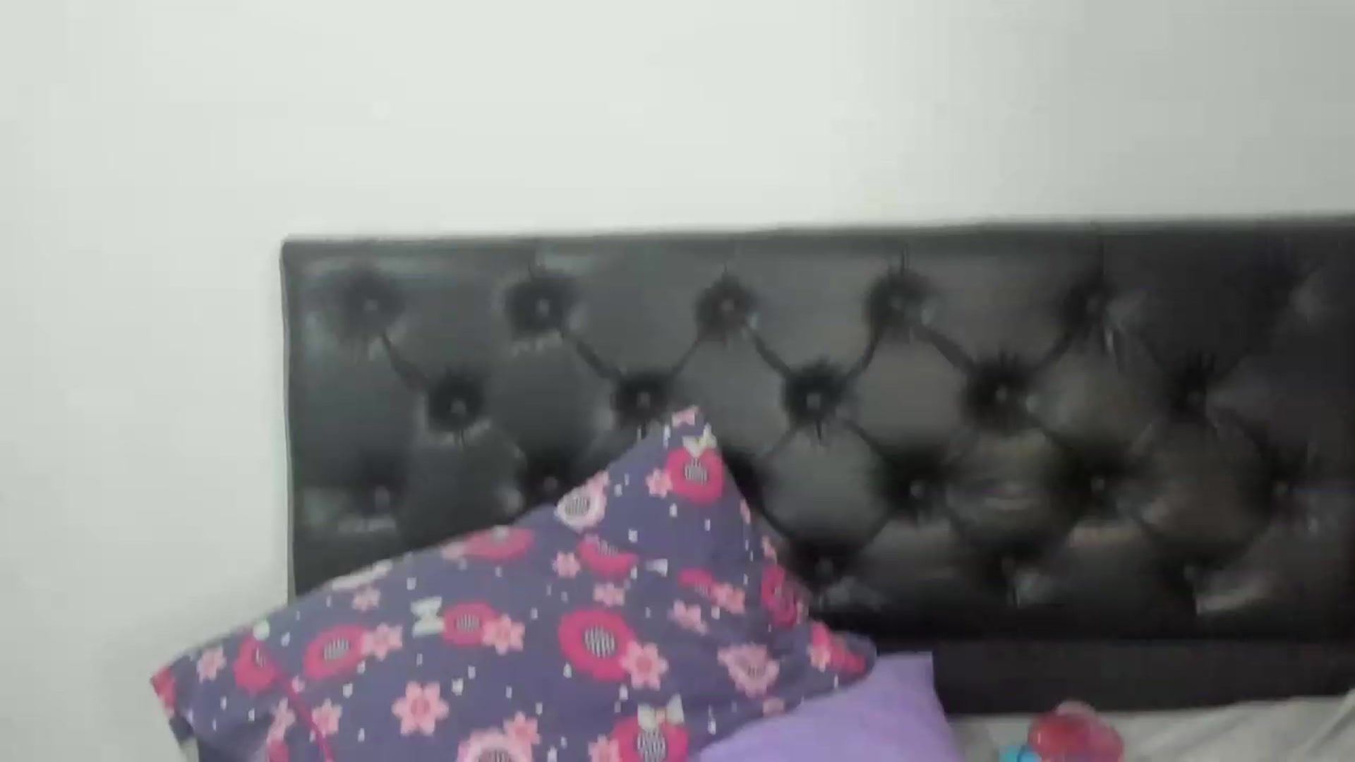 Gallery image thumbnail from sofi_garcia_'s myfreecams stream on, 01/25/2023, 21:58 image 11 of 20