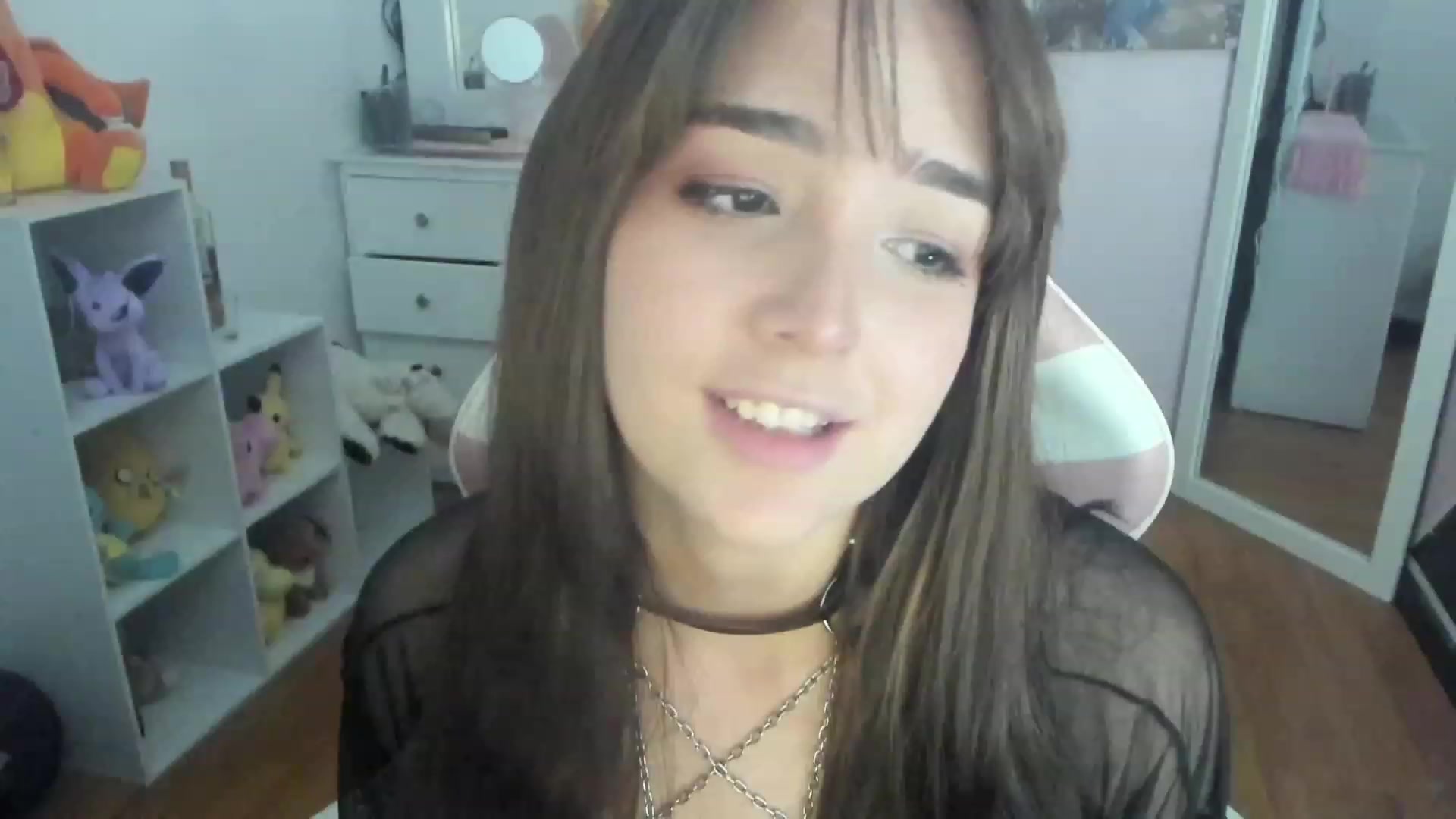 Gallery image thumbnail from sofi_garcia_'s myfreecams stream on, 02/12/2023, 05:23 image 1 of 20