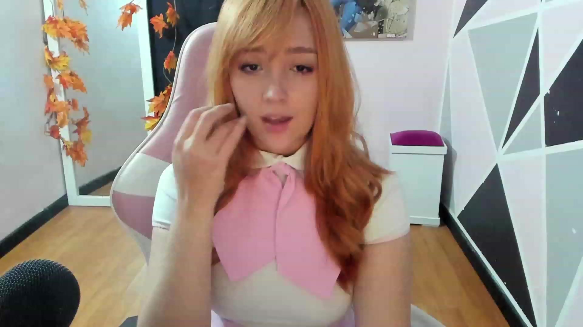 Gallery image thumbnail from sofi_garcia_'s myfreecams stream on, 04/06/2023, 05:10 image 12 of 20