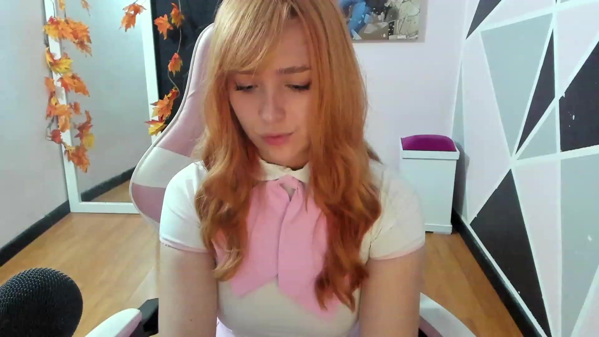 Gallery image thumbnail from sofi_garcia_'s myfreecams stream on, 04/06/2023, 05:10 image 7 of 20
