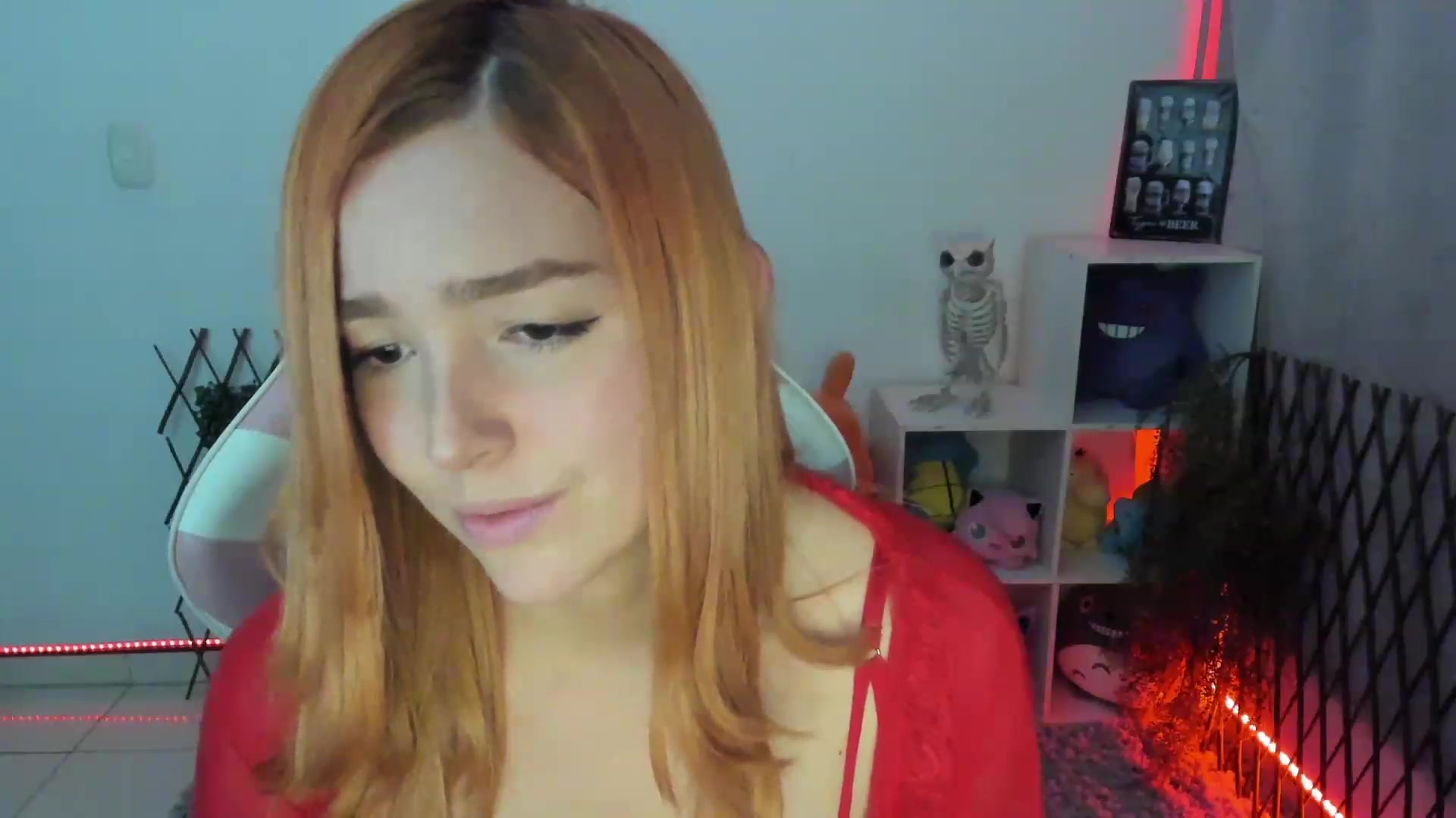 Gallery image thumbnail from sofi_garcia_'s myfreecams stream on, 06/11/2023, 05:54 image 16 of 20