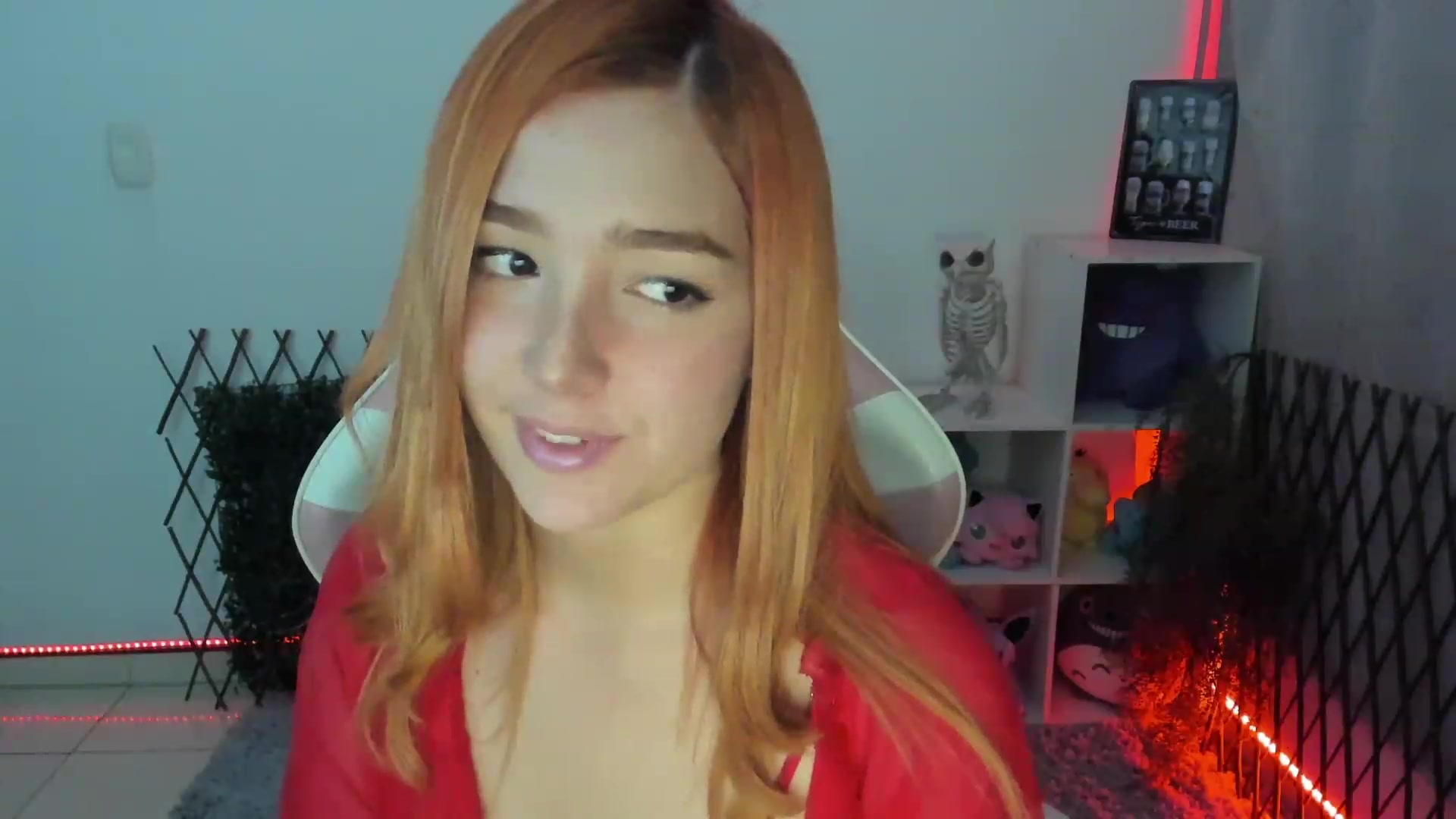 Gallery image thumbnail from sofi_garcia_'s myfreecams stream on, 06/11/2023, 05:54 image 14 of 20