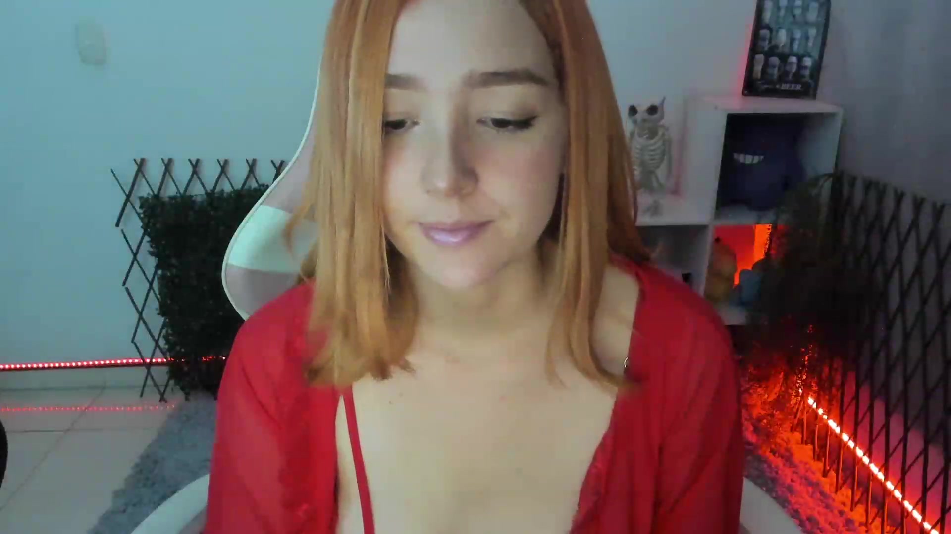 Gallery image thumbnail from sofi_garcia_'s myfreecams stream on, 06/11/2023, 05:54 image 13 of 20