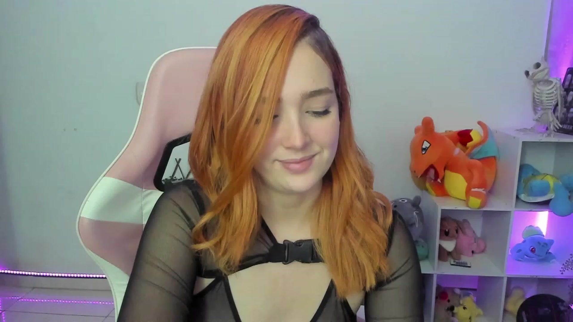 Gallery image thumbnail from sofi_garcia_'s myfreecams stream on, 07/23/2023, 04:22 image 15 of 20