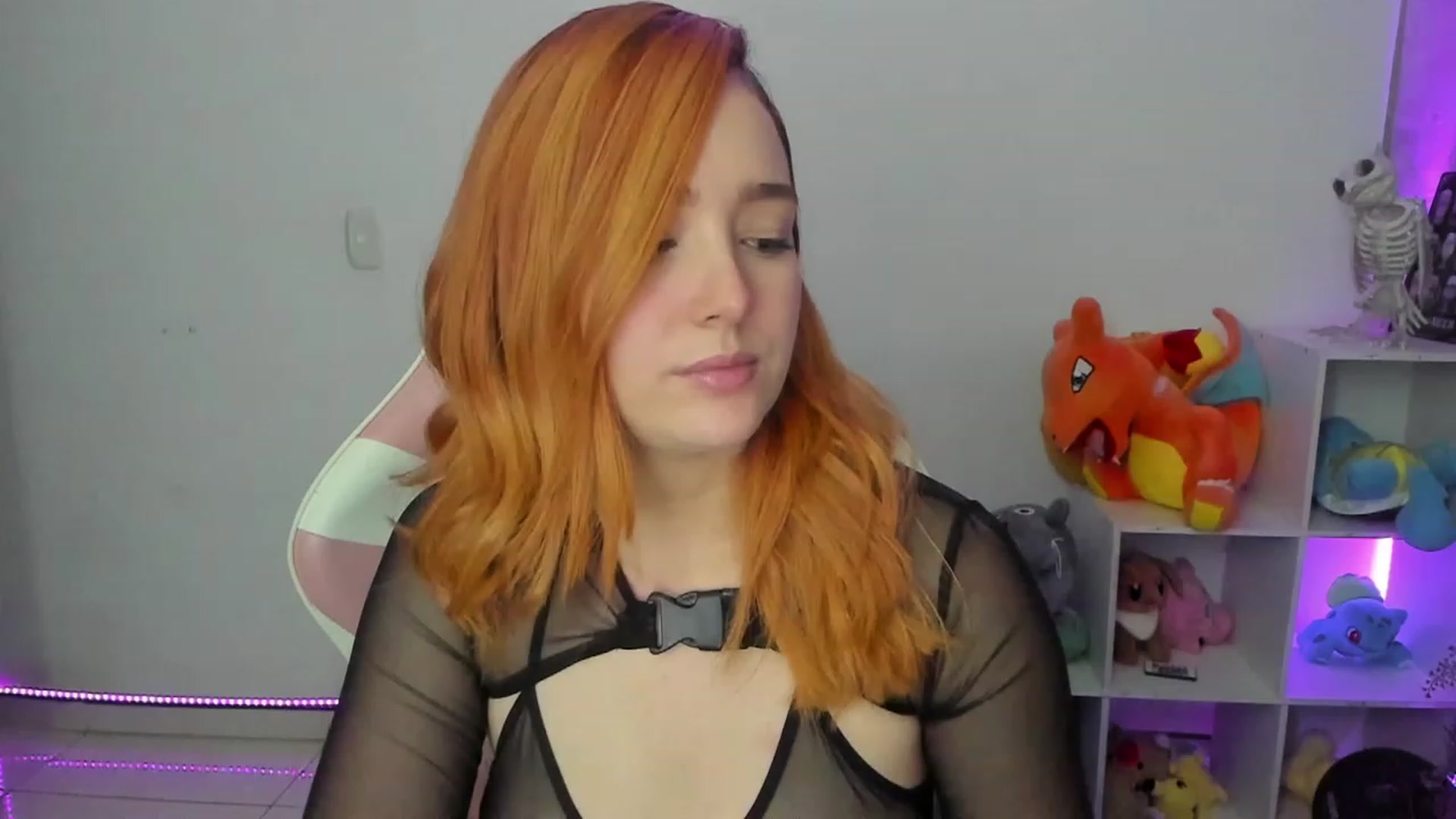 Gallery image thumbnail from sofi_garcia_'s myfreecams stream on, 07/23/2023, 04:22 image 3 of 20