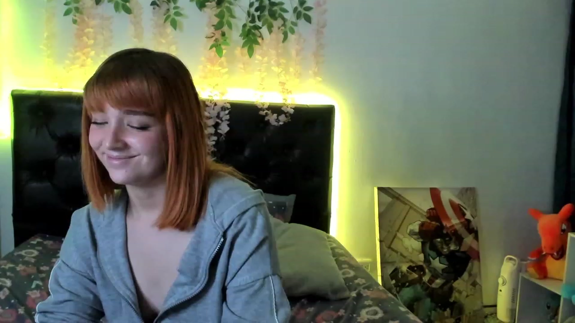 Gallery image thumbnail from sofi_garcia_'s myfreecams stream on, 10/22/2023, 06:28 image 14 of 20