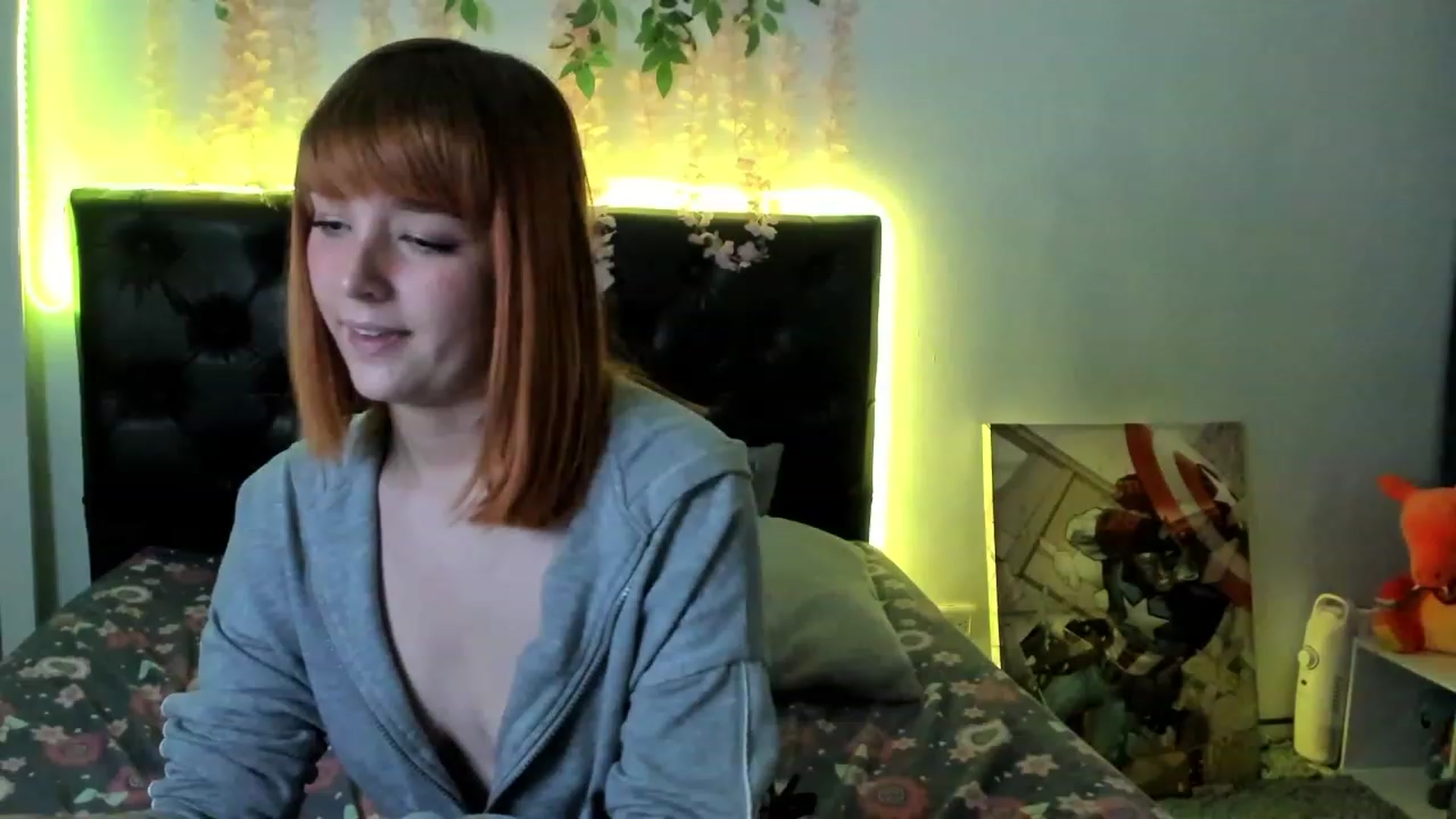 Gallery image thumbnail from sofi_garcia_'s myfreecams stream on, 10/22/2023, 06:28 image 1 of 20