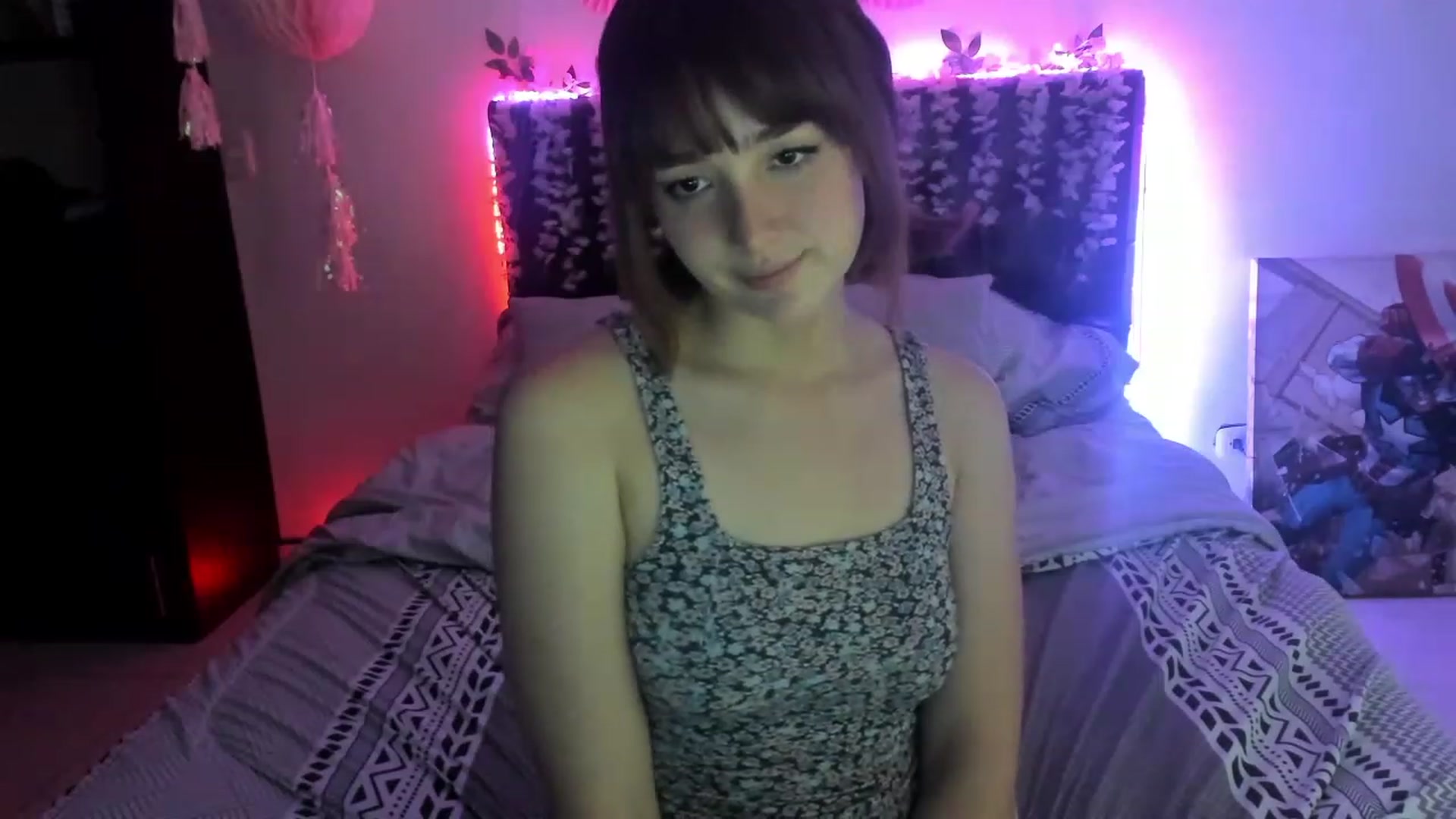 Gallery image thumbnail from sofi_garcia_'s myfreecams stream on, 01/28/2024, 05:43 image 9 of 20