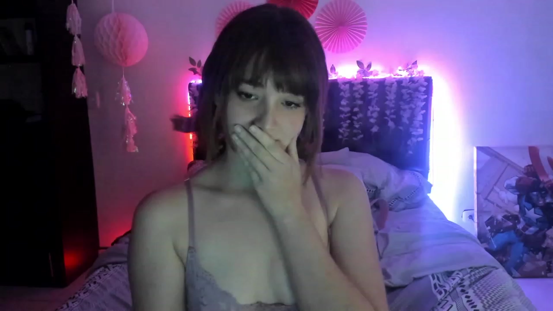 Gallery image thumbnail from sofi_garcia_'s myfreecams stream on, 01/28/2024, 07:08 image 15 of 20