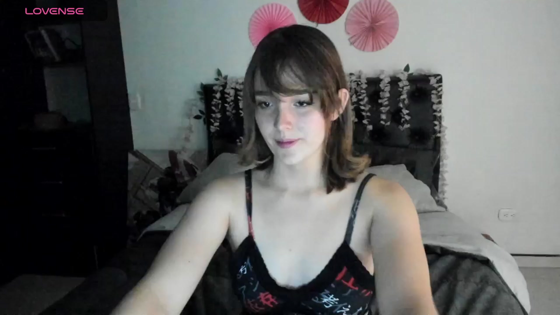 Gallery image thumbnail from sofi_garcia_'s myfreecams stream on, 03/29/2024, 04:34 image 5 of 20