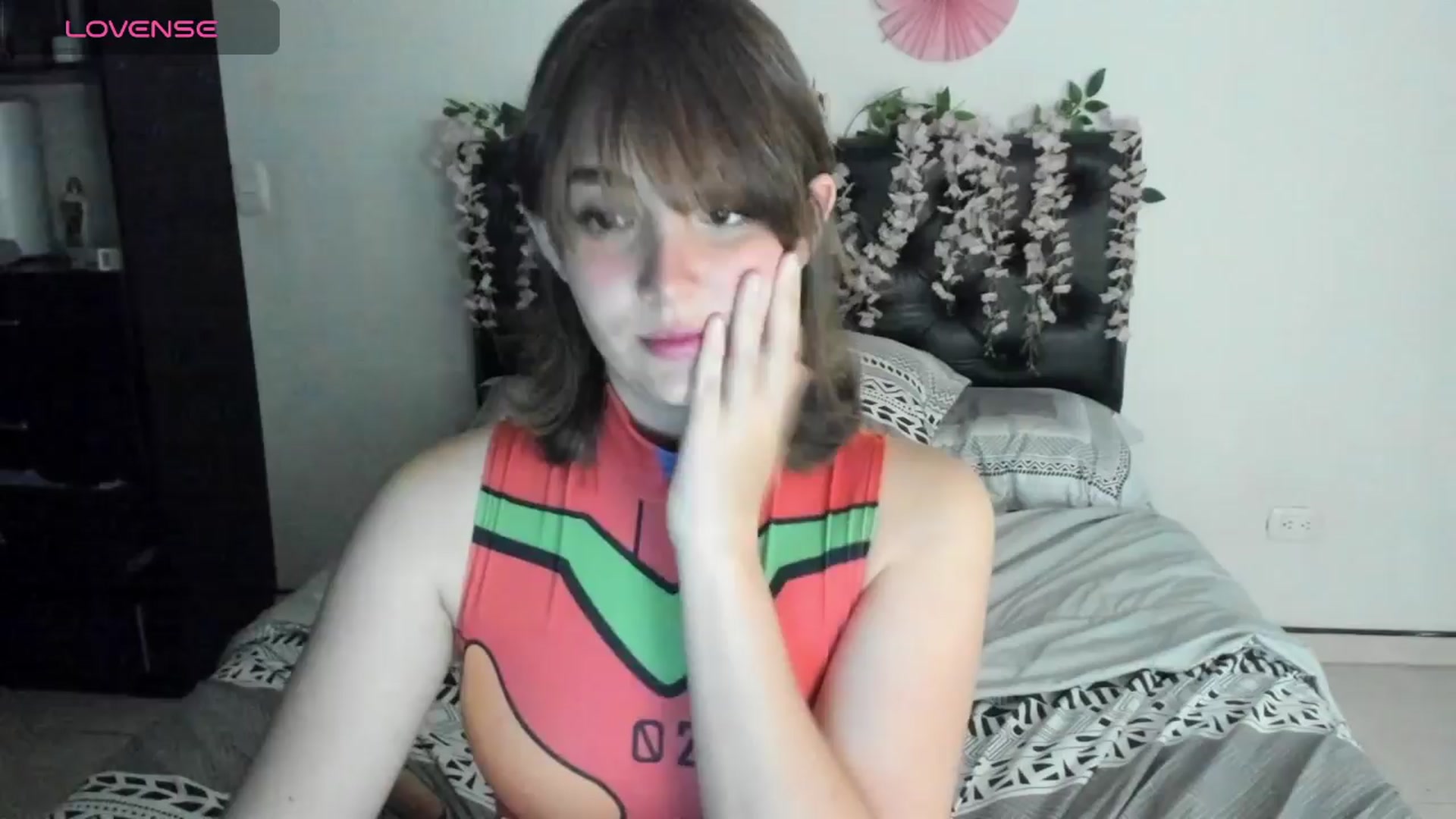 Gallery image thumbnail from sofi_garcia_'s myfreecams stream on, 04/13/2024, 05:00 image 1 of 20