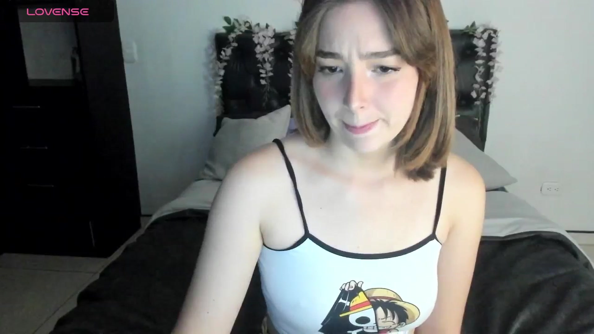 Gallery image thumbnail from sofi_garcia_'s myfreecams stream on, 04/21/2024, 05:19 image 3 of 20