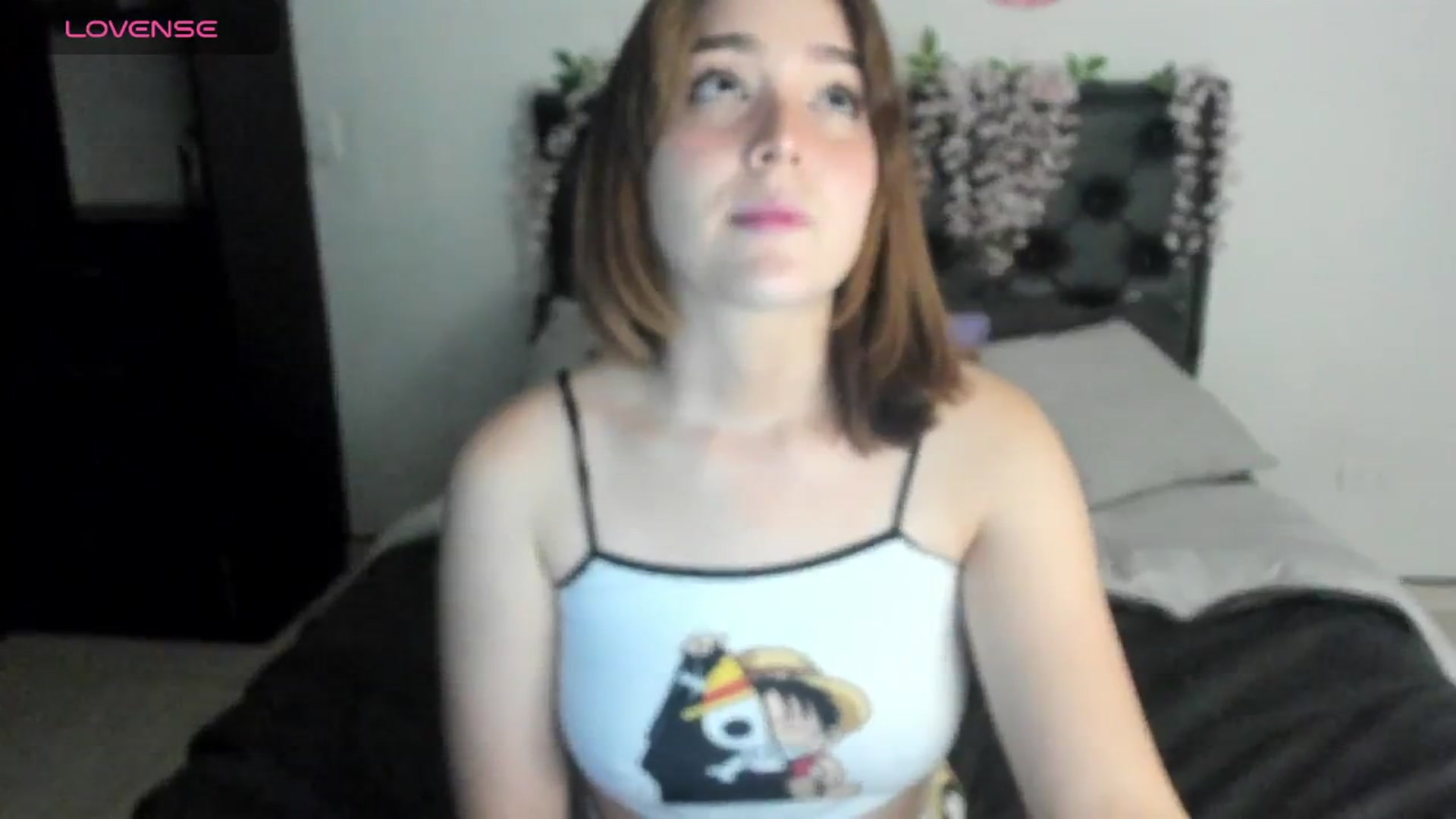 Gallery image thumbnail from sofi_garcia_'s myfreecams stream on, 04/21/2024, 05:19 image 11 of 20