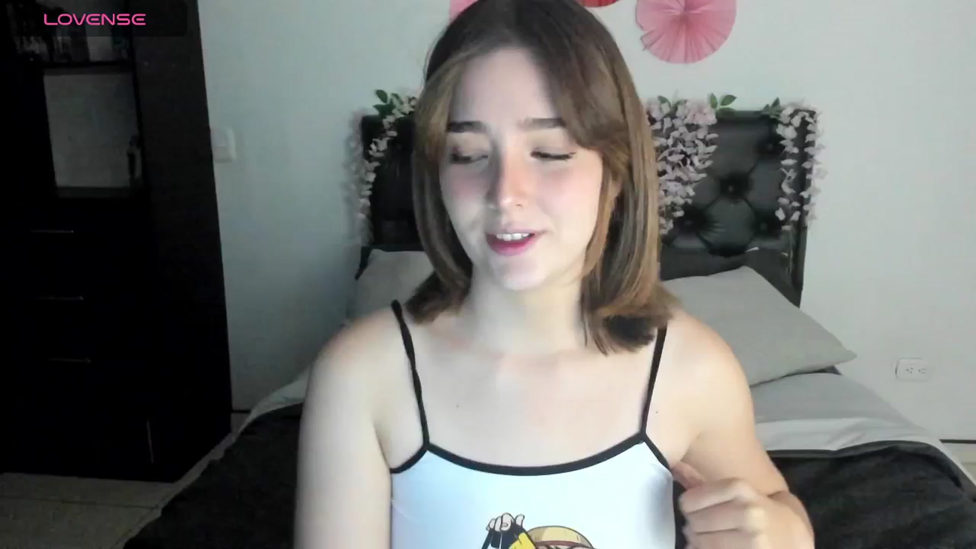 Gallery image thumbnail from sofi_garcia_'s myfreecams stream on, 04/21/2024, 05:19 image 1 of 20