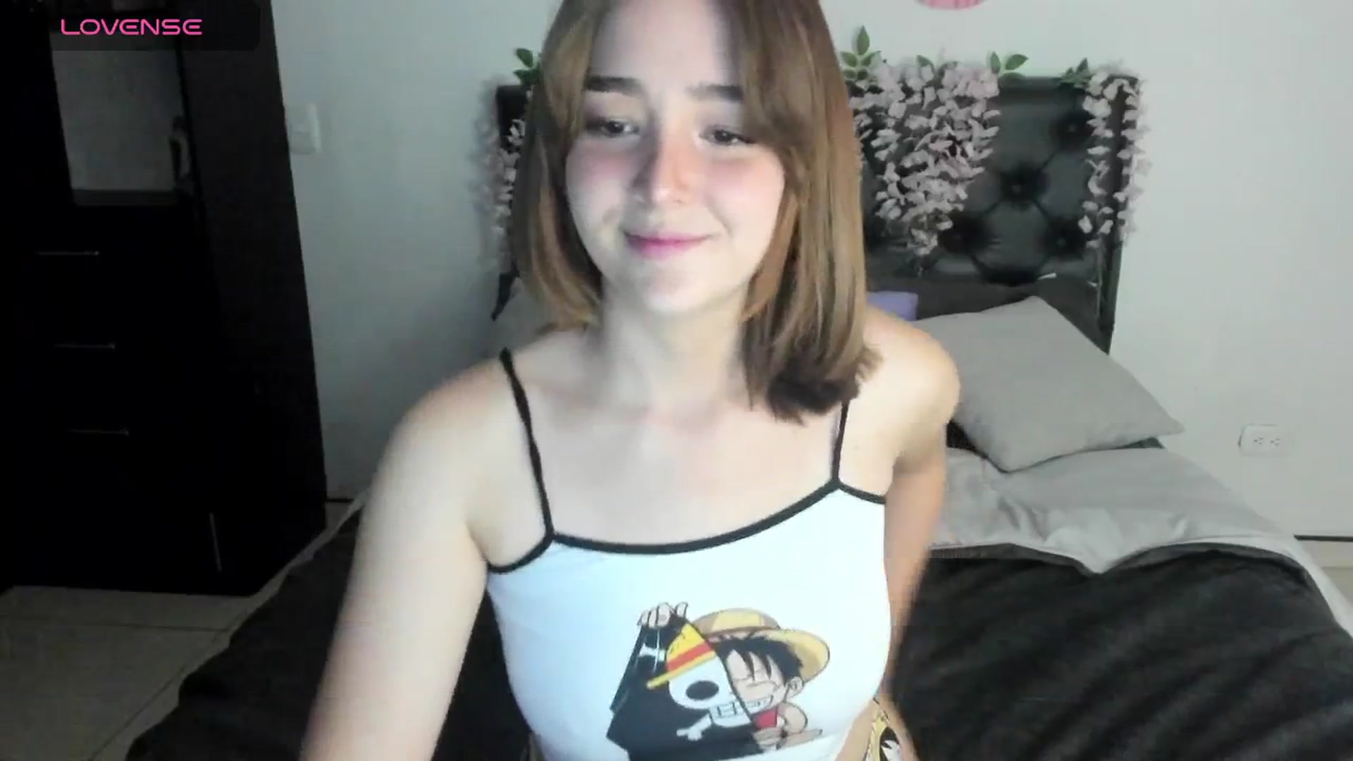 Gallery image thumbnail from sofi_garcia_'s myfreecams stream on, 04/21/2024, 05:19 image 9 of 20