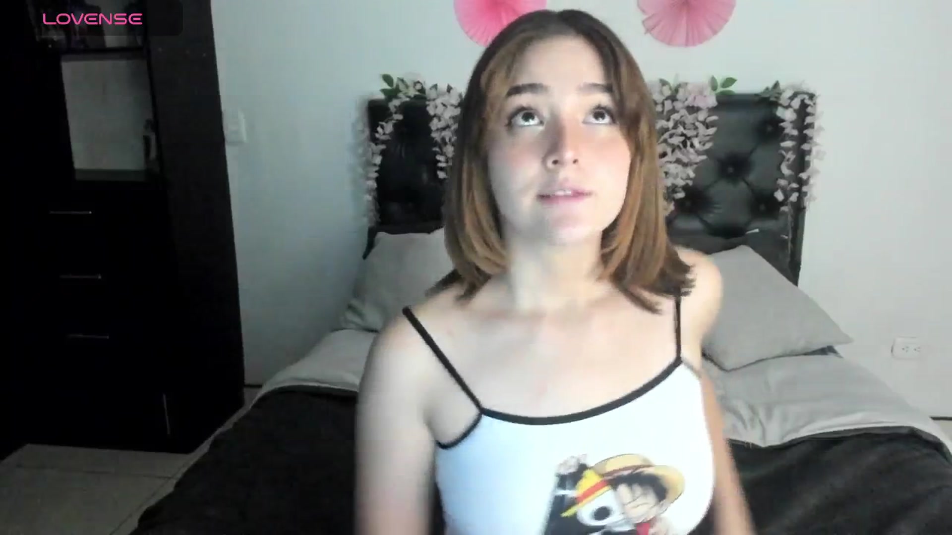 Gallery image thumbnail from sofi_garcia_'s myfreecams stream on, 04/21/2024, 05:44 image 5 of 20