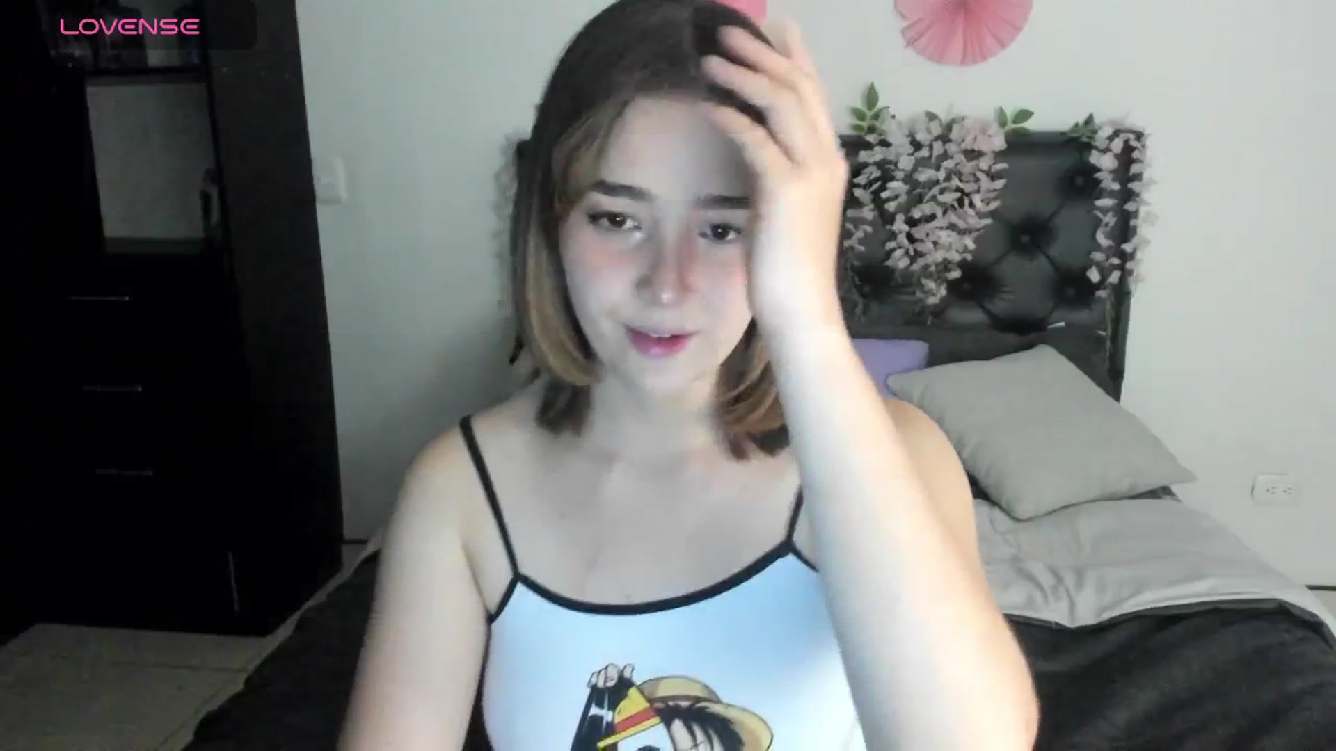 Gallery image thumbnail from sofi_garcia_'s myfreecams stream on, 04/21/2024, 05:44 image 3 of 20