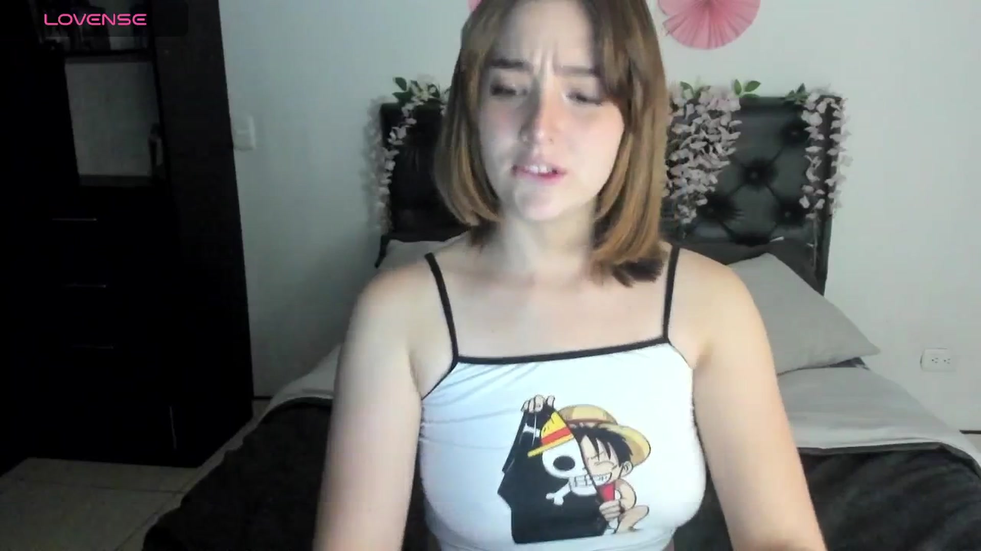 Gallery image thumbnail from sofi_garcia_'s myfreecams stream on, 04/21/2024, 05:44 image 19 of 20