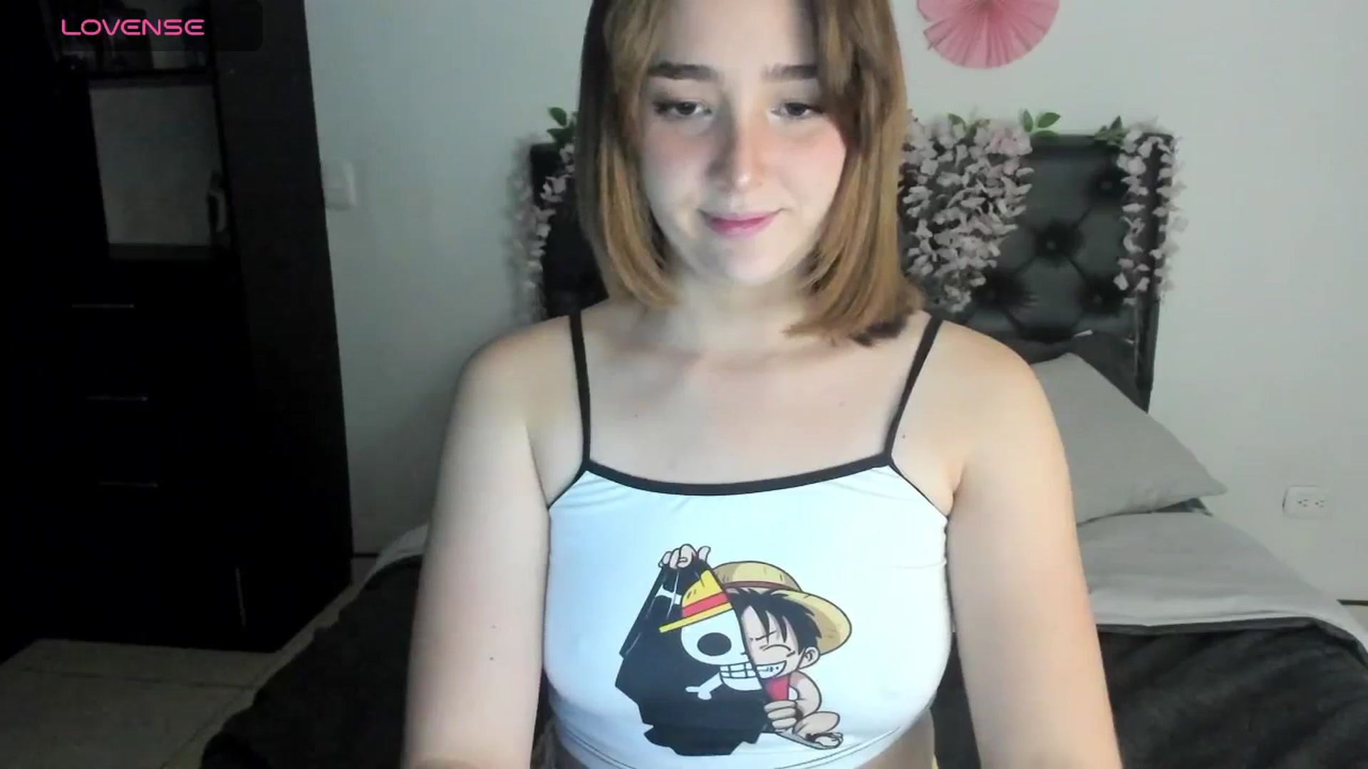 Gallery image thumbnail from sofi_garcia_'s myfreecams stream on, 04/21/2024, 05:44 image 13 of 20
