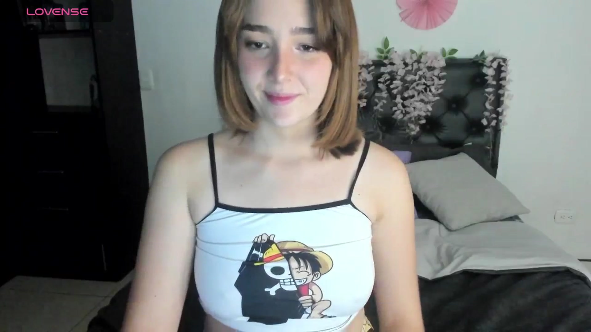 Gallery image thumbnail from sofi_garcia_'s myfreecams stream on, 04/21/2024, 05:44 image 17 of 20