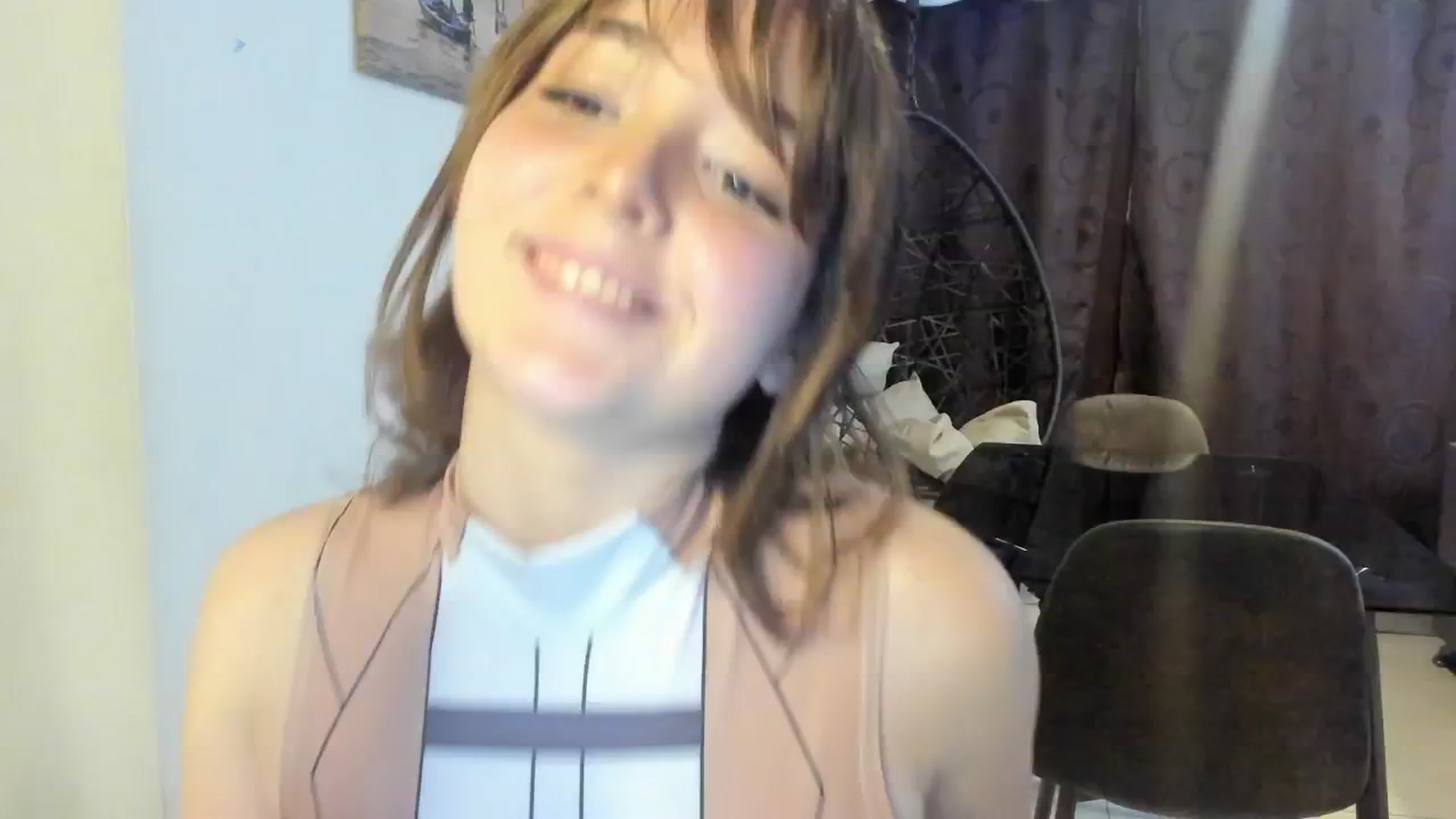 Gallery image thumbnail from sofi_garcia_'s myfreecams stream on, 04/28/2024, 05:44 image 3 of 20