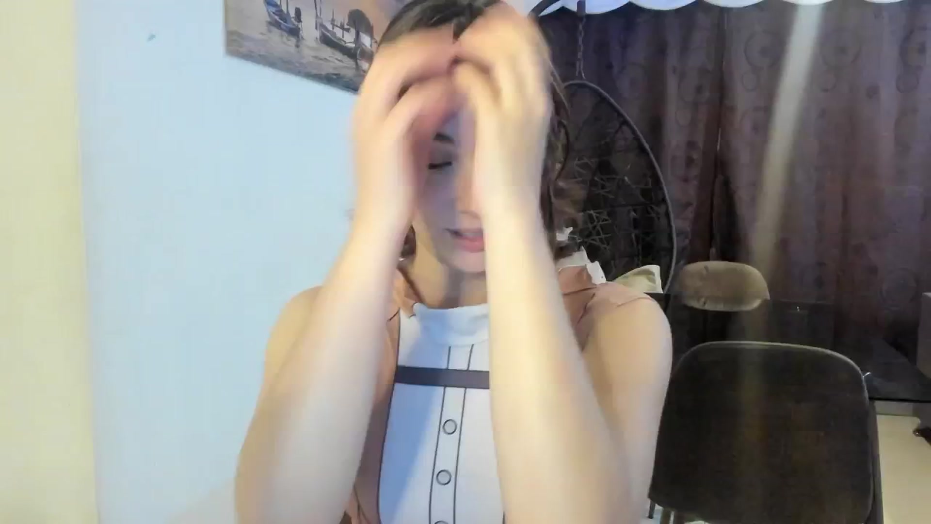 Gallery image thumbnail from sofi_garcia_'s myfreecams stream on, 04/28/2024, 06:10 image 3 of 20