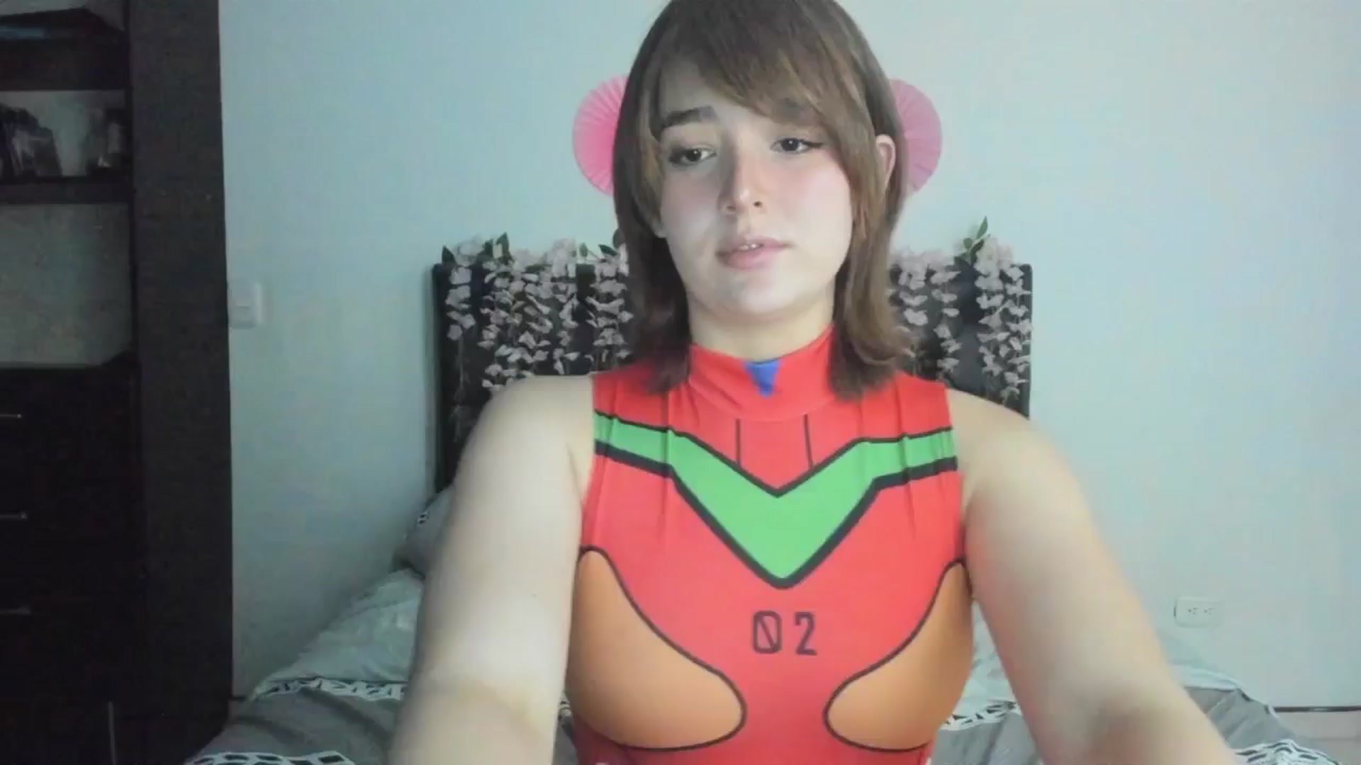 Gallery image thumbnail from sofi_garcia_'s myfreecams stream on, 05/09/2024, 05:12 image 13 of 20