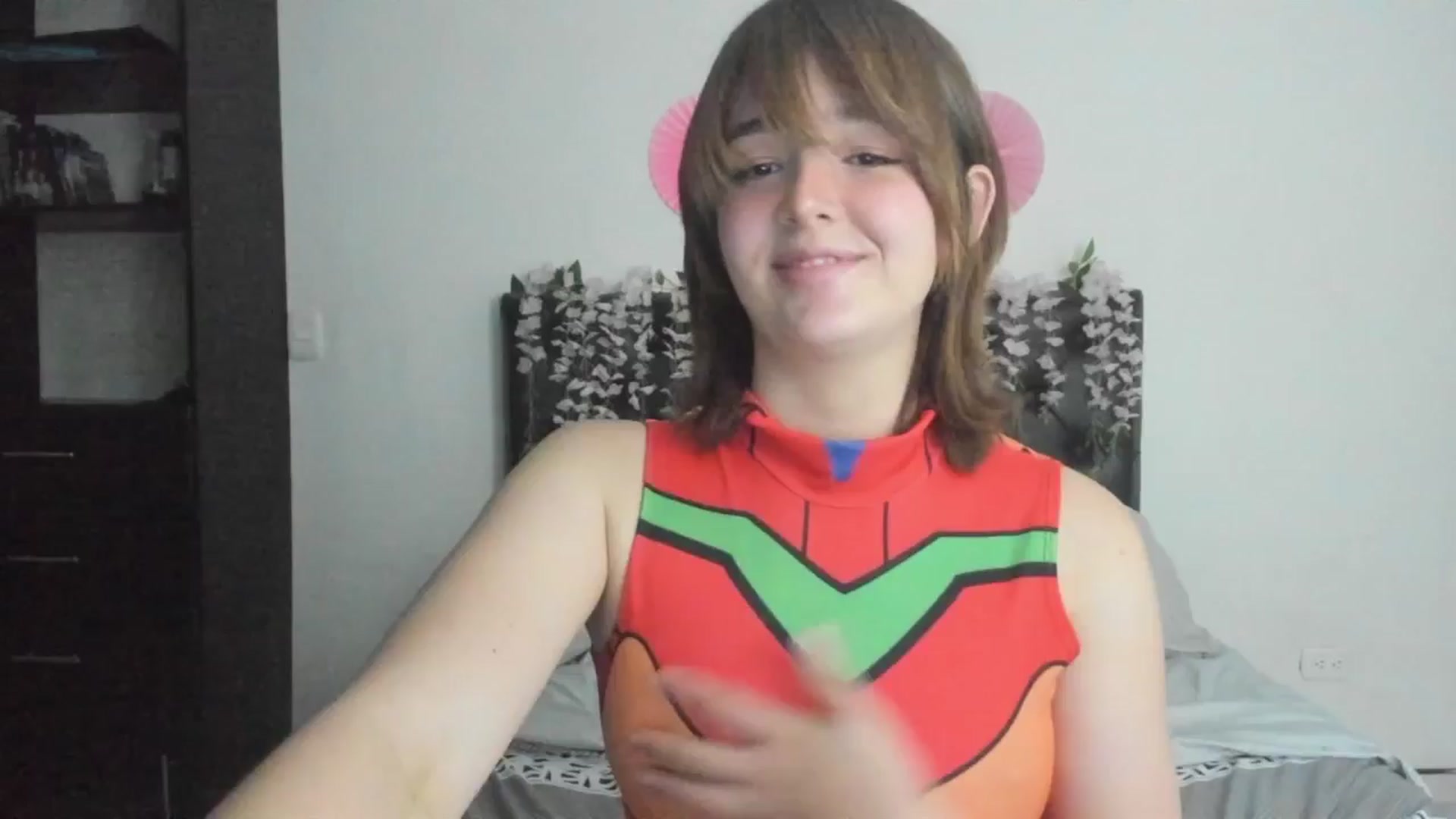 Gallery image thumbnail from sofi_garcia_'s myfreecams stream on, 05/09/2024, 06:36 image 6 of 20