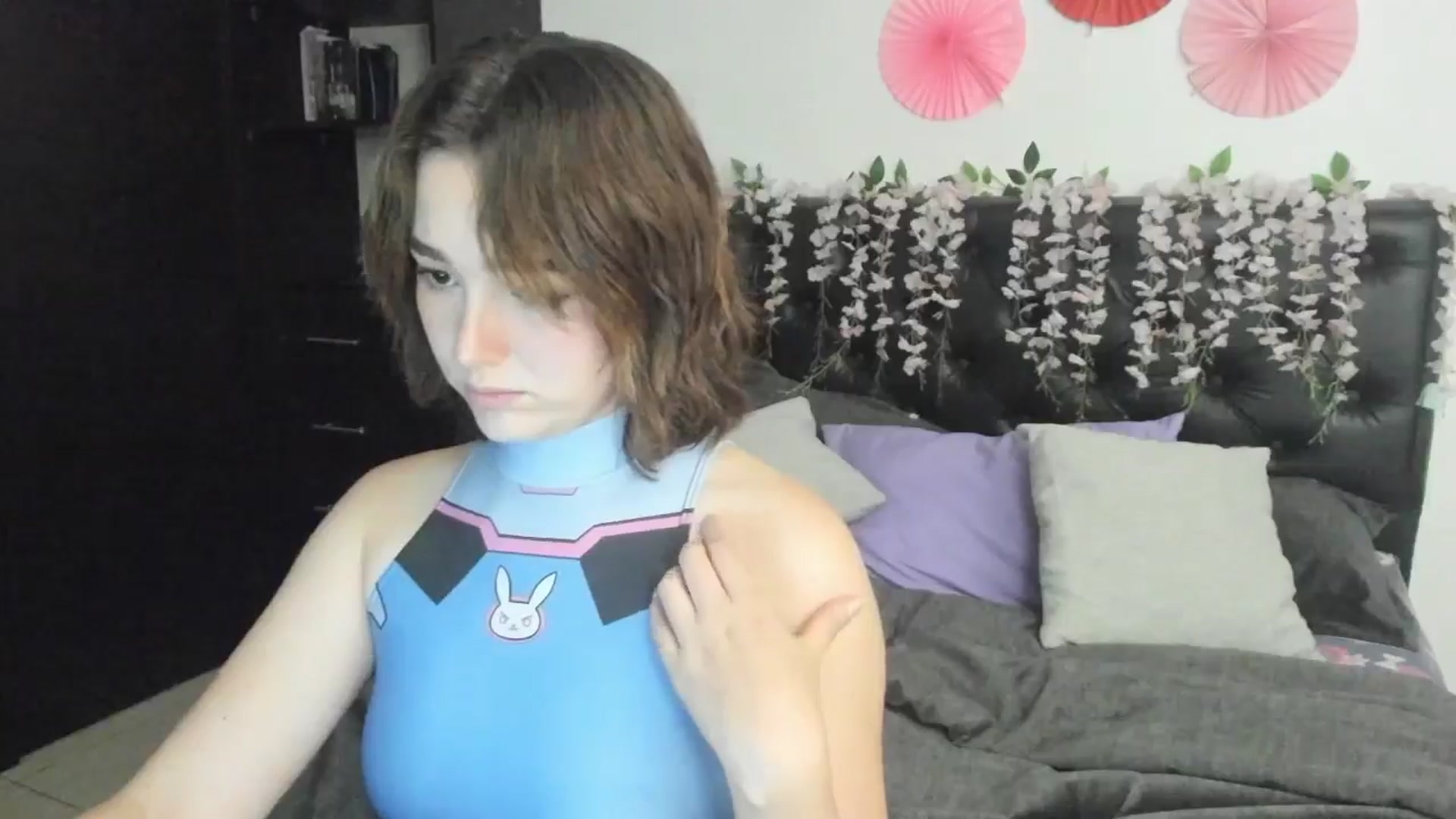 Gallery image thumbnail from sofi_garcia_'s myfreecams stream on, 05/16/2024, 05:14 image 3 of 20