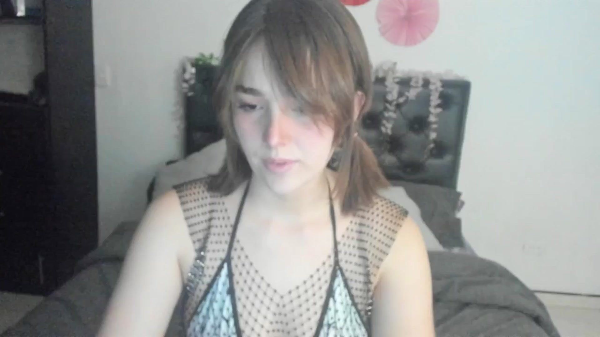Gallery image thumbnail from sofi_garcia_'s myfreecams stream on, 05/26/2024, 06:53 image 2 of 20
