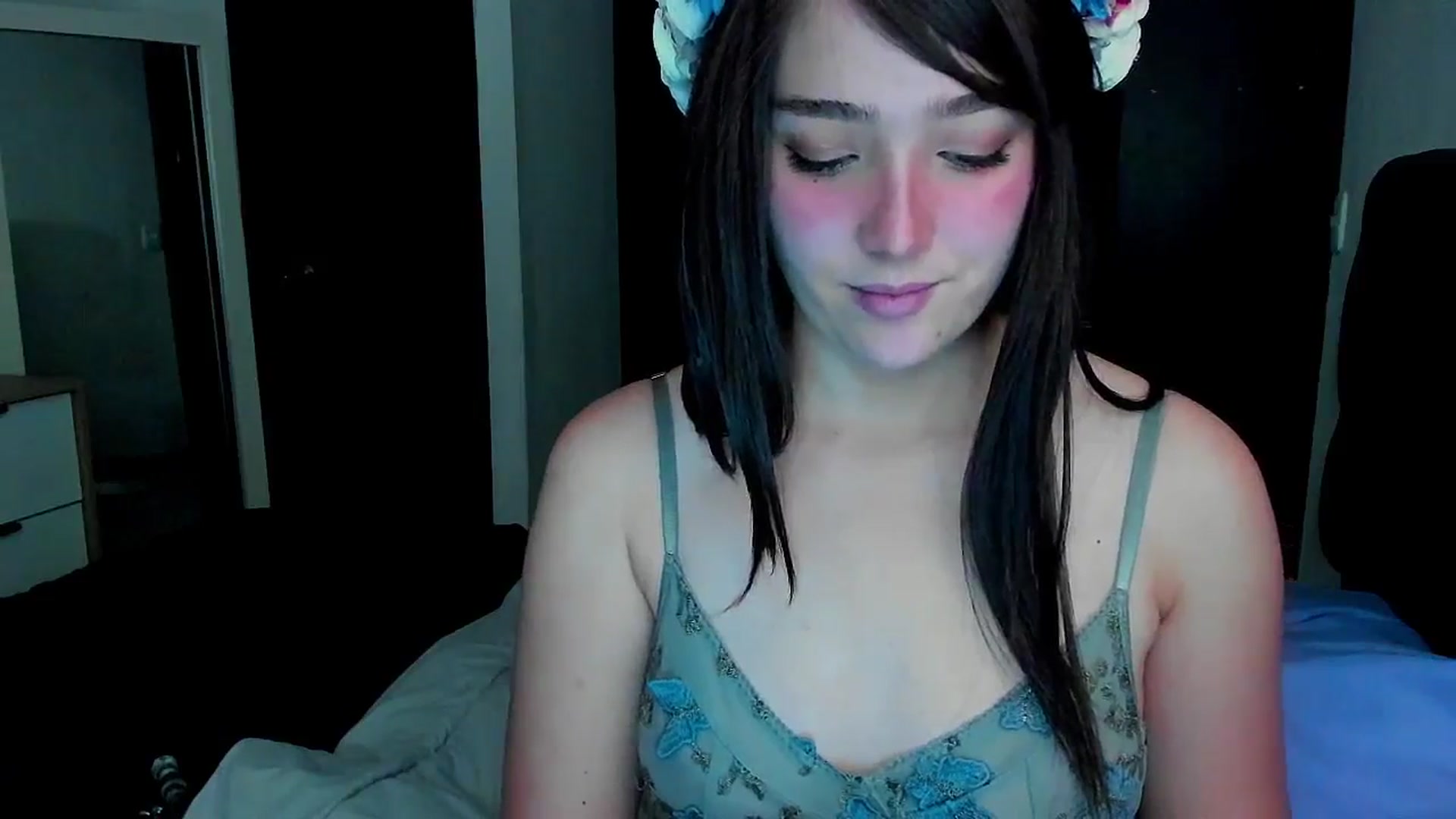 Gallery image thumbnail from sofi_garcia_'s myfreecams stream on, 06/29/2024, 05:57 image 14 of 20