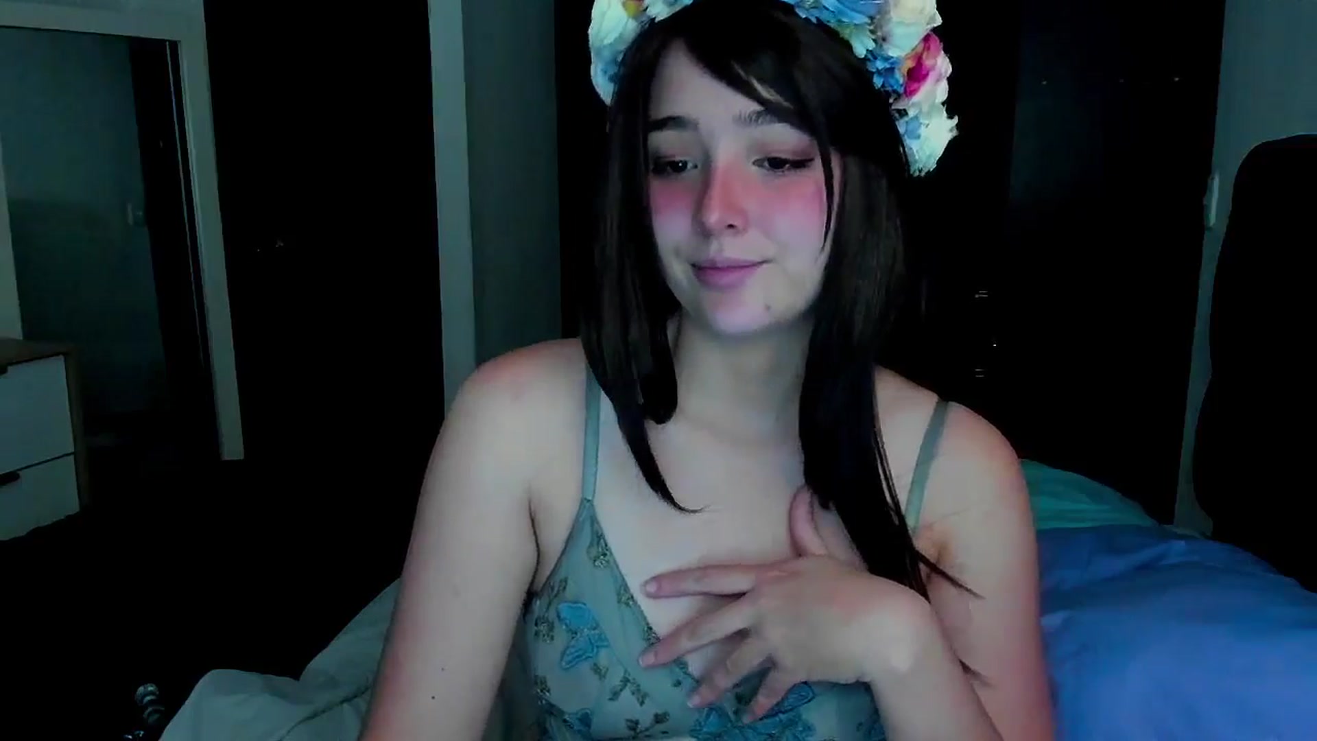 Gallery image thumbnail from sofi_garcia_'s myfreecams stream on, 06/29/2024, 05:57 image 18 of 20