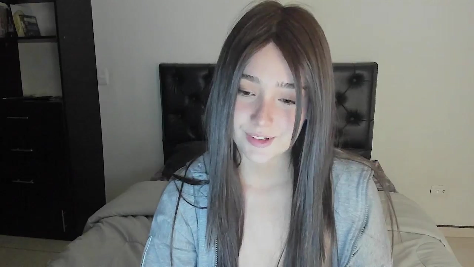 Gallery image thumbnail from sofi_garcia_'s myfreecams stream on, 08/02/2024, 05:47 image 8 of 20