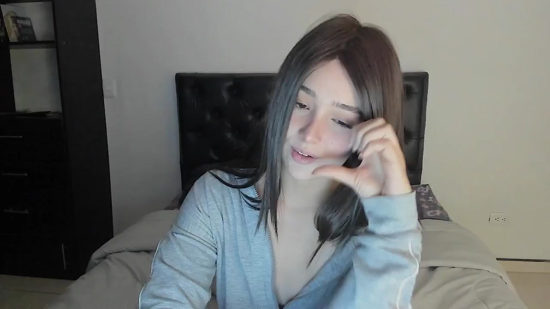 Gallery image thumbnail from sofi_garcia_'s myfreecams stream on, 08/02/2024, 06:33 image 5 of 20